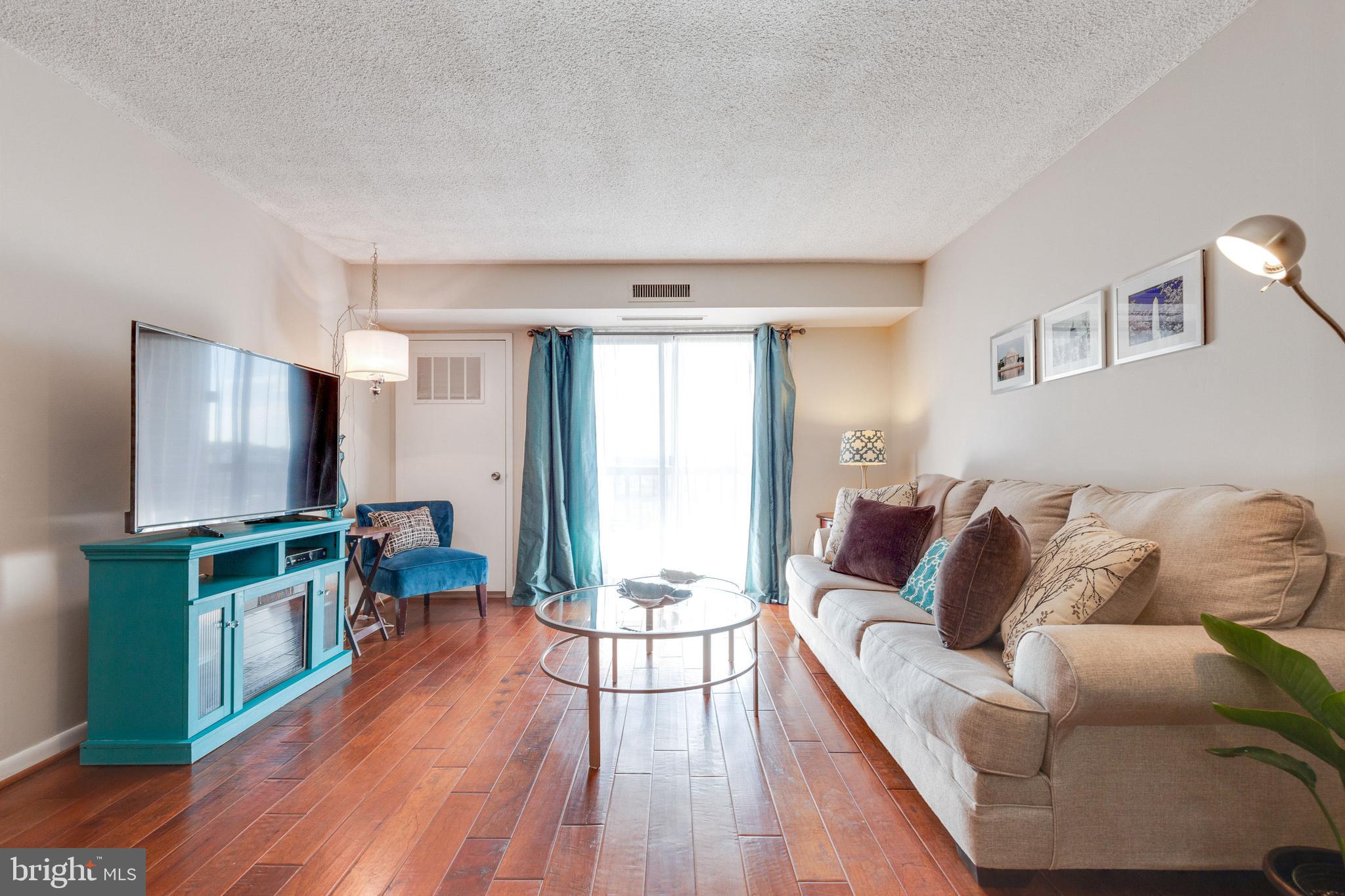 HALLMARK - Residential