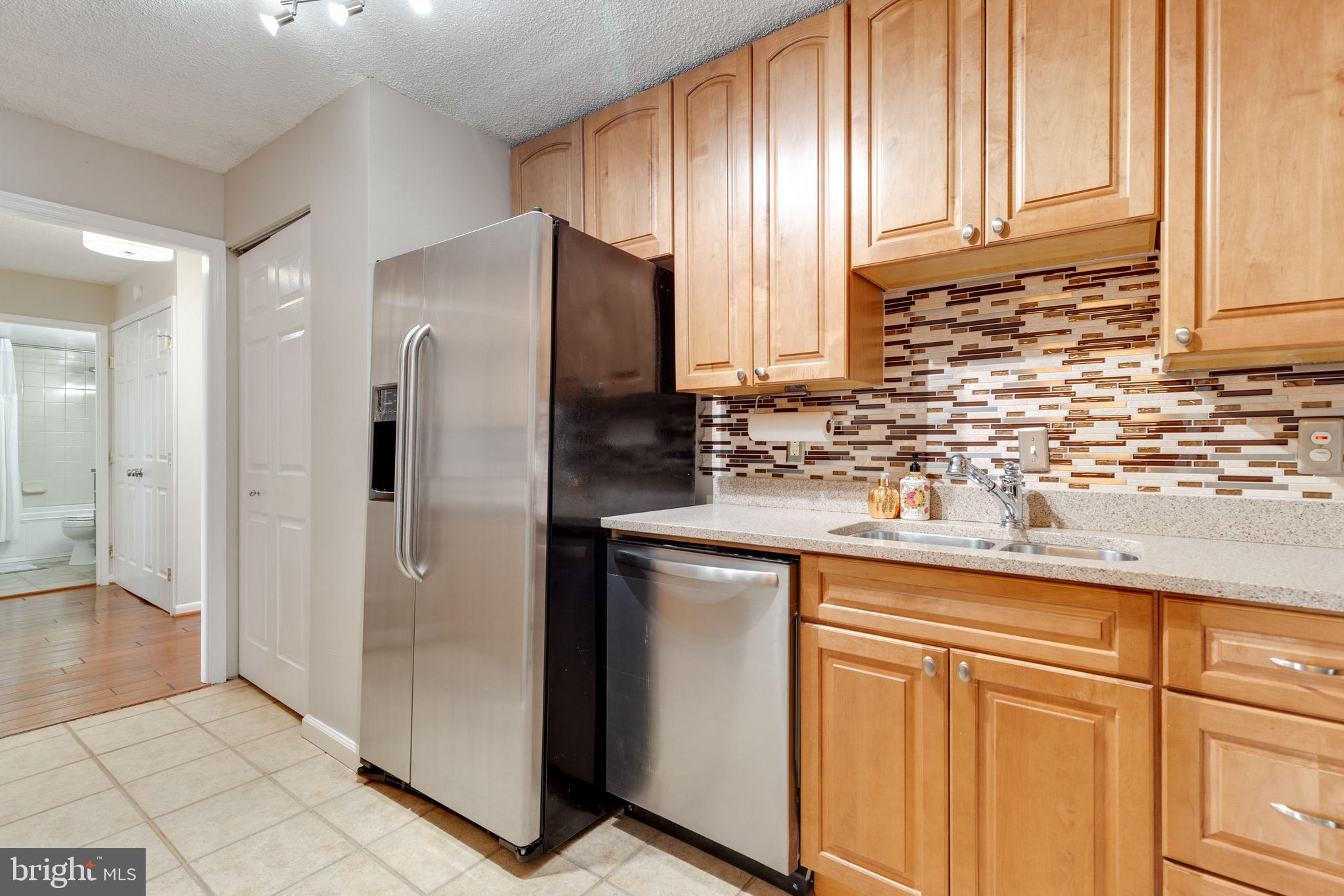 HALLMARK - Residential