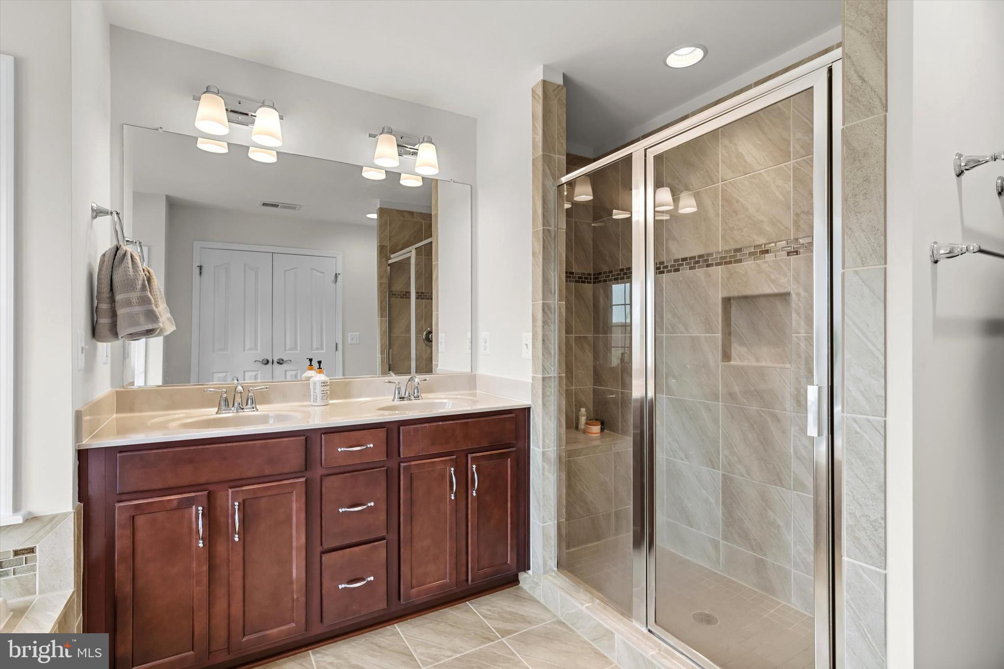 COLONIAL FORGE - Residential