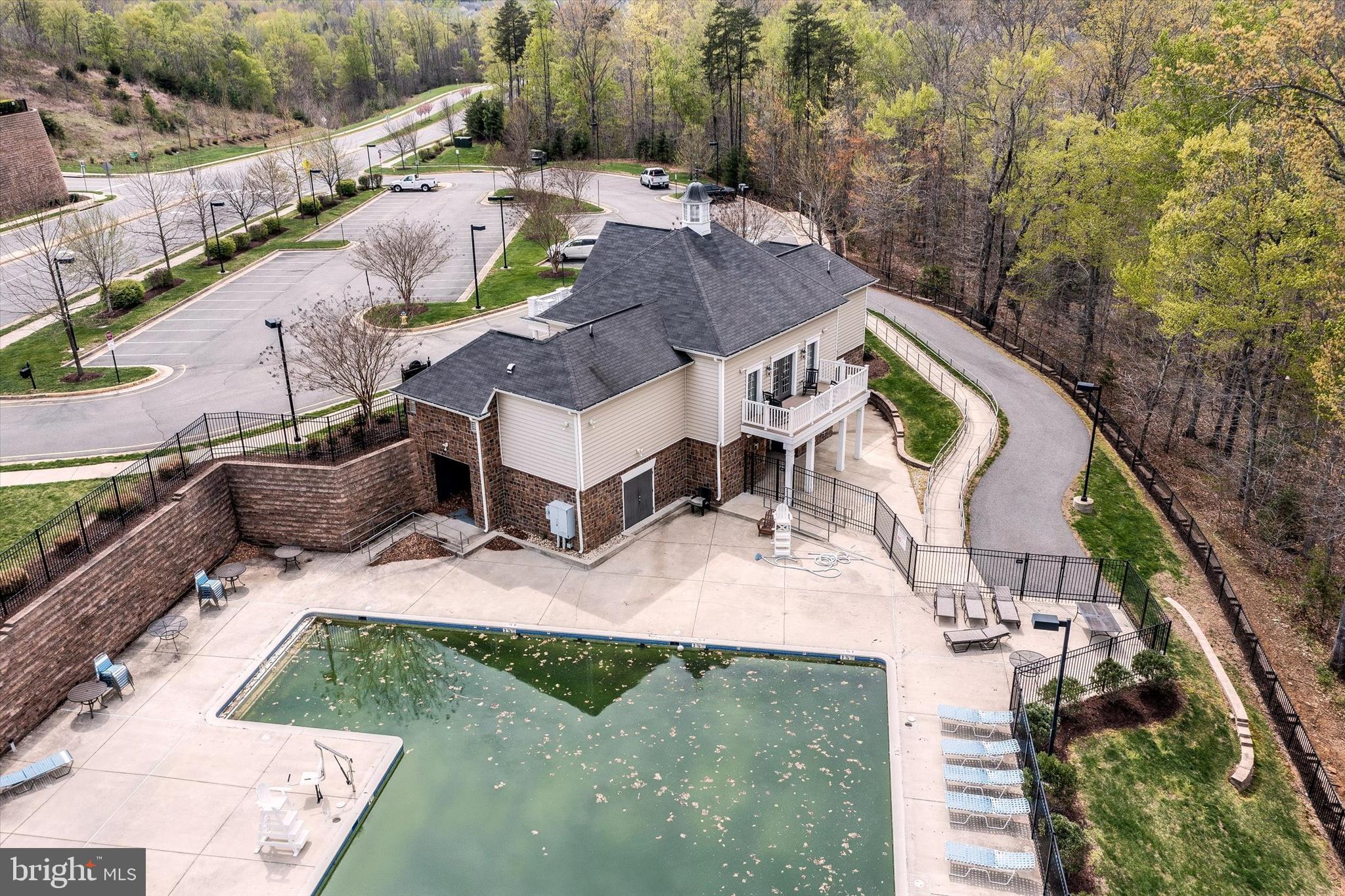 COLONIAL FORGE - Residential