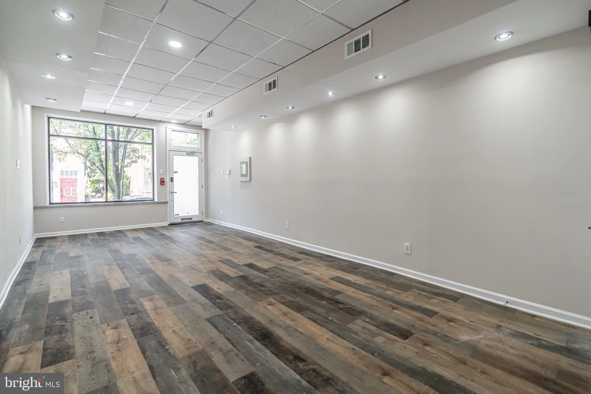 Philadelphia, Pennsylvania 19147, United States, ,Residential,Active,94916