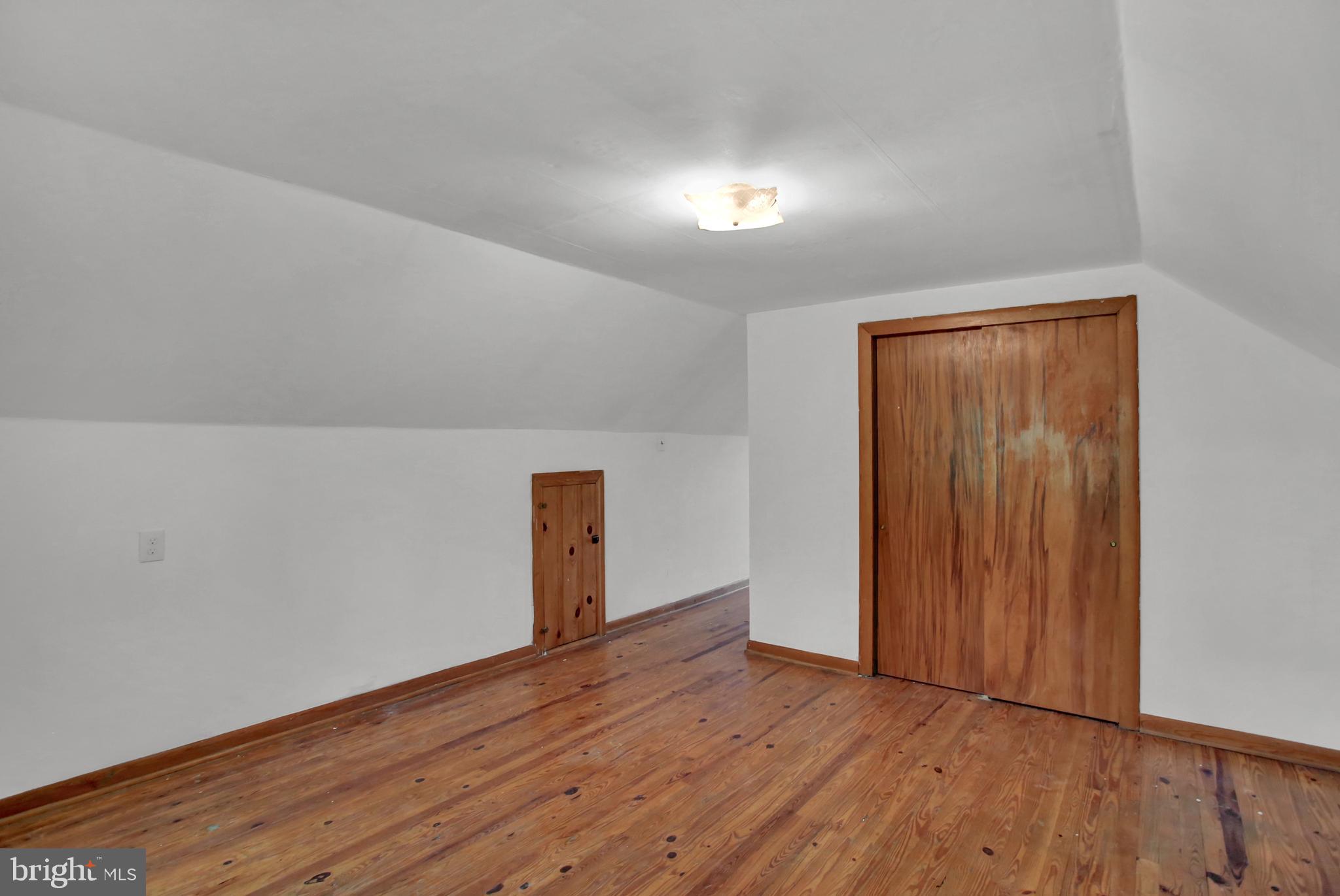 REISTERSTOWN - Residential