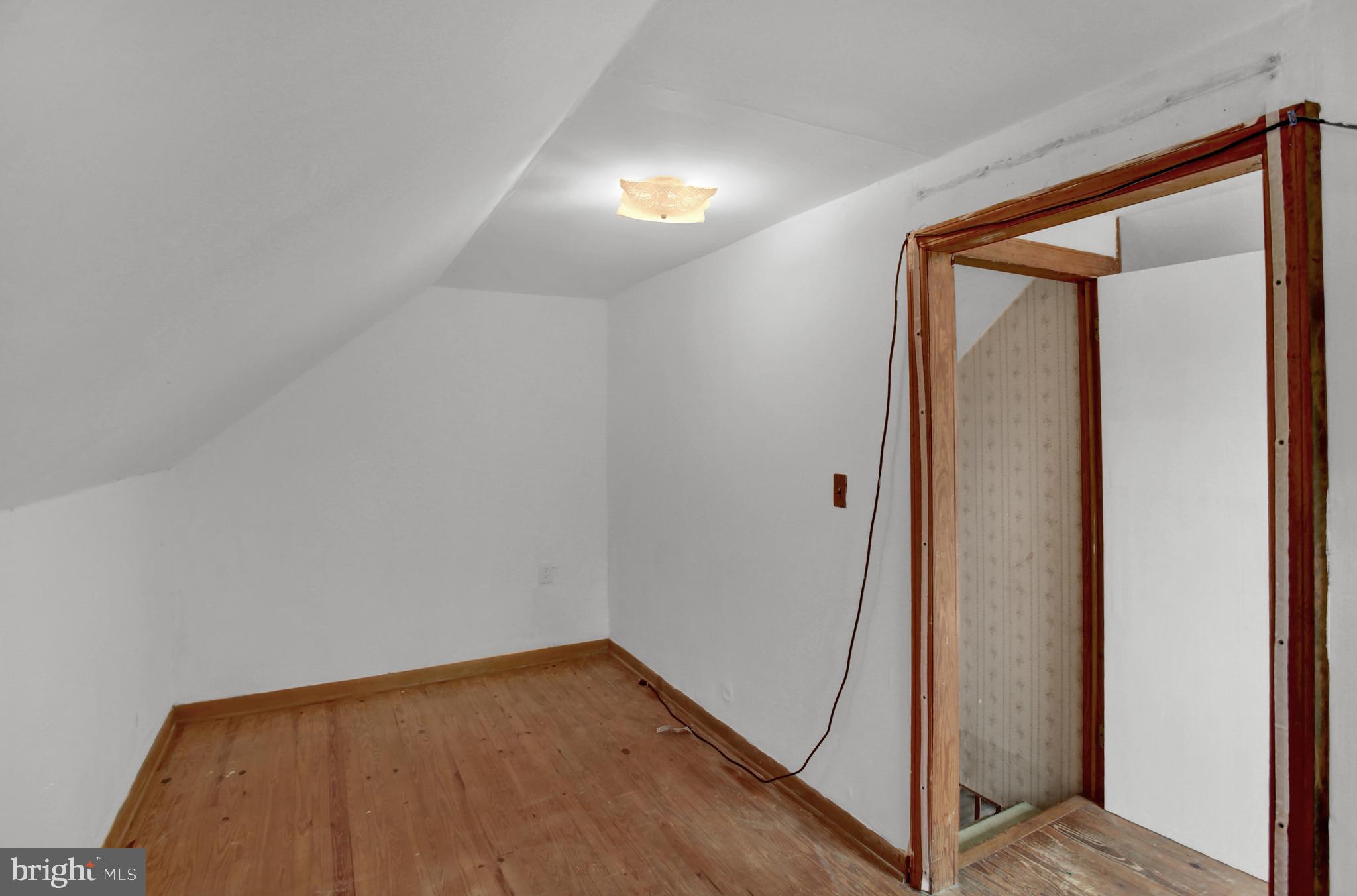 REISTERSTOWN - Residential