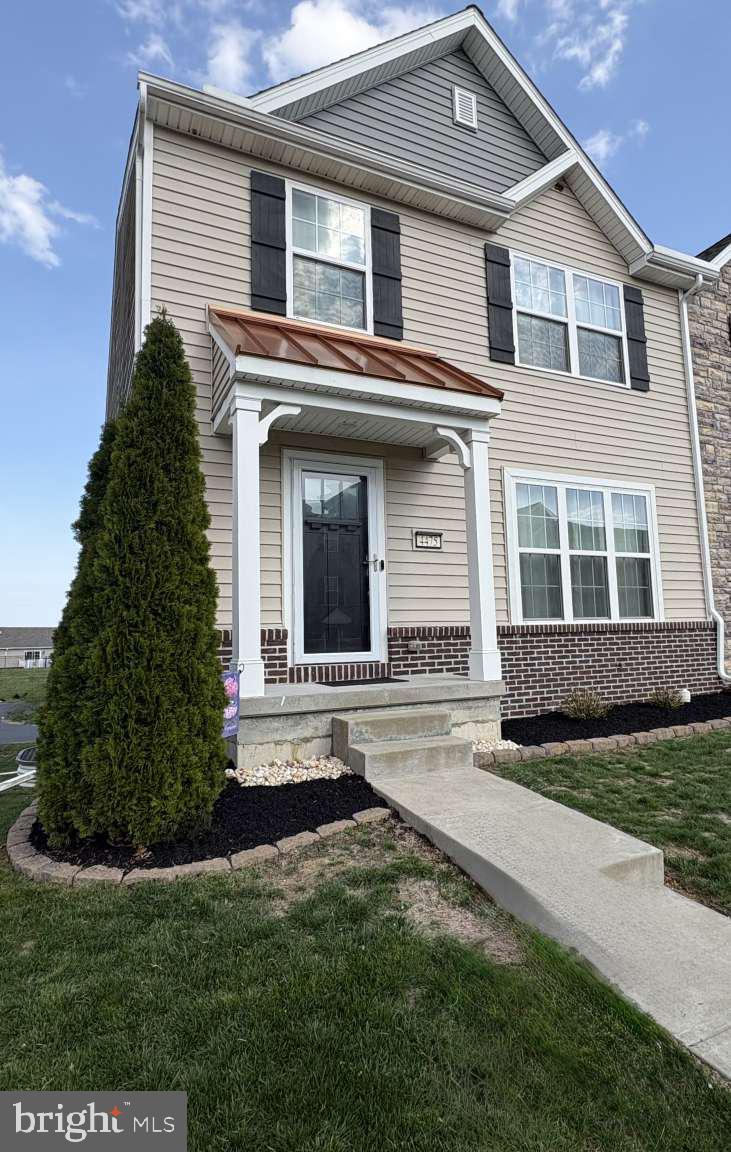 LAUREL RIDGE ESTATES - Residential