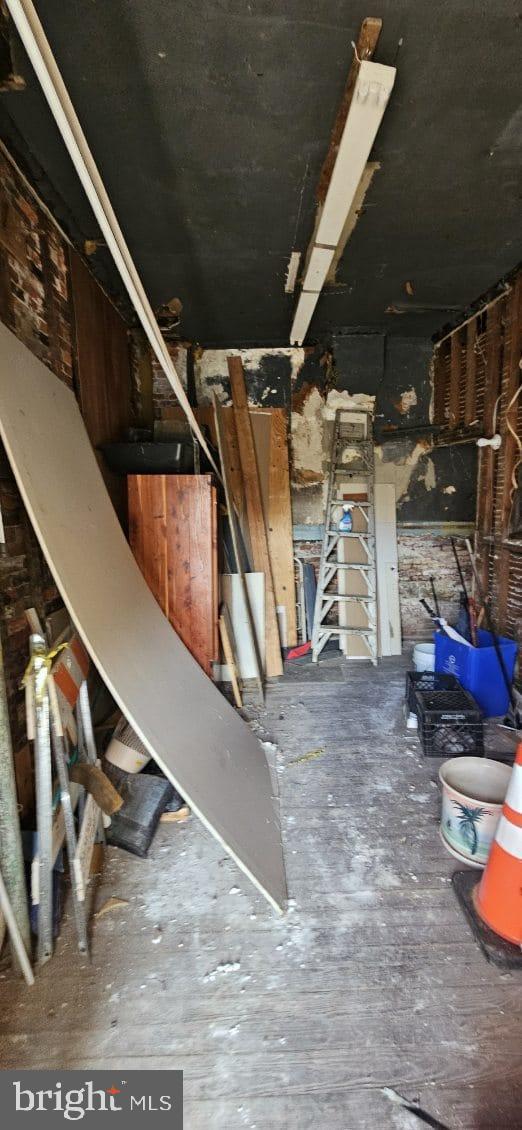 DICKINSON NARROWS - Residential