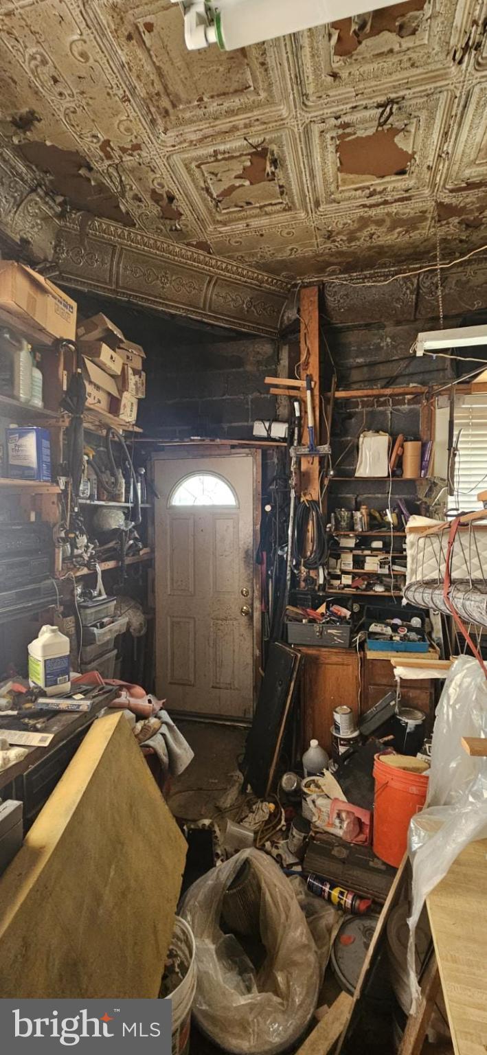 DICKINSON NARROWS - Residential