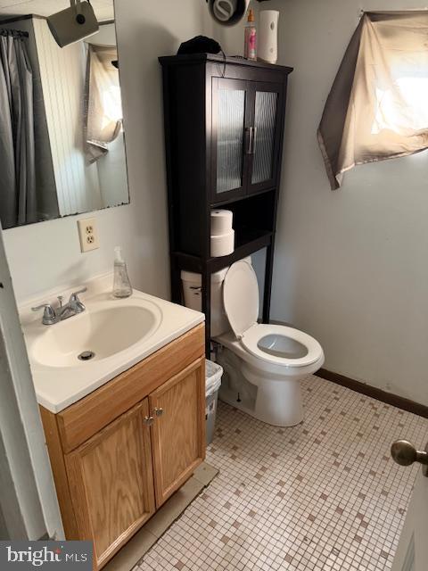 1810 RIDGEVIEW DRIVE