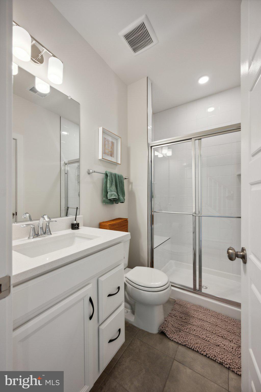 SOUTHLAKE - Residential Lease