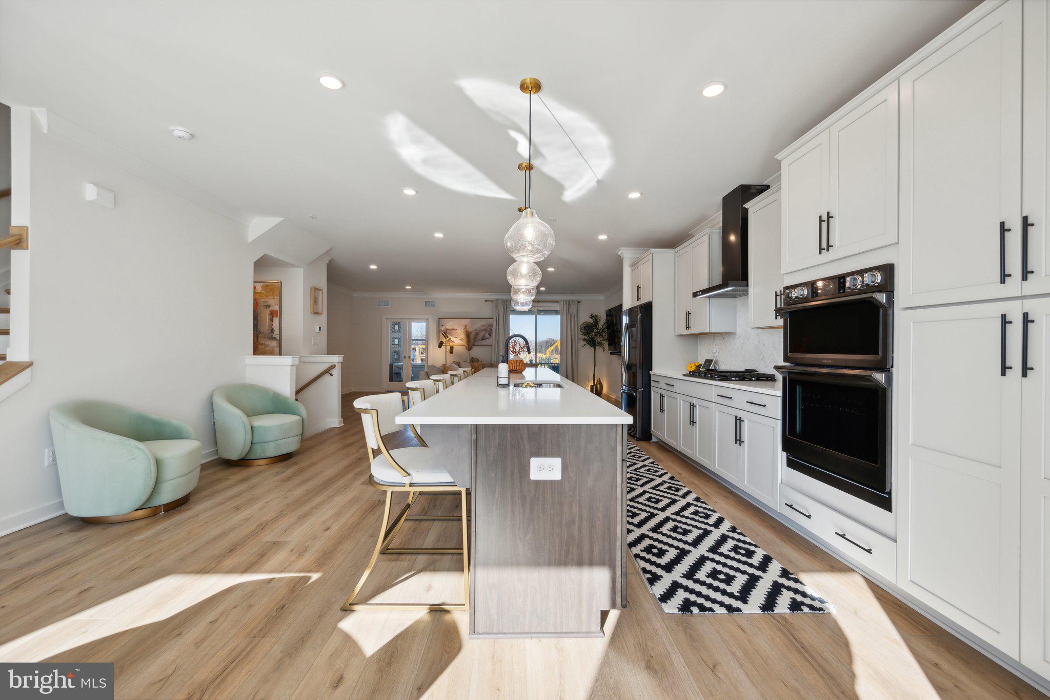 SOUTHLAKE - Residential Lease