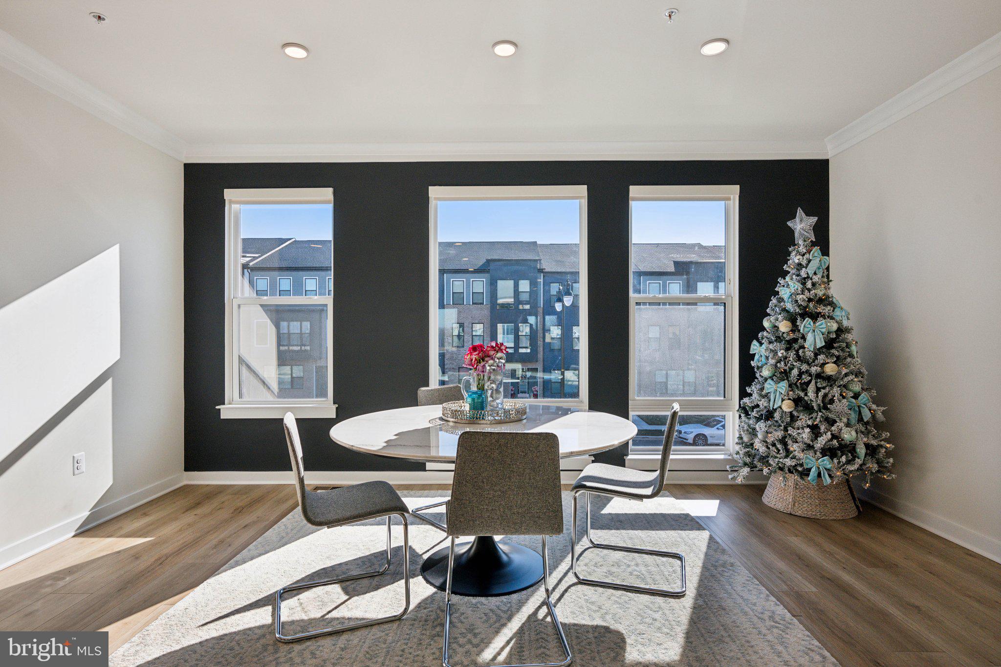 SOUTHLAKE - Residential Lease