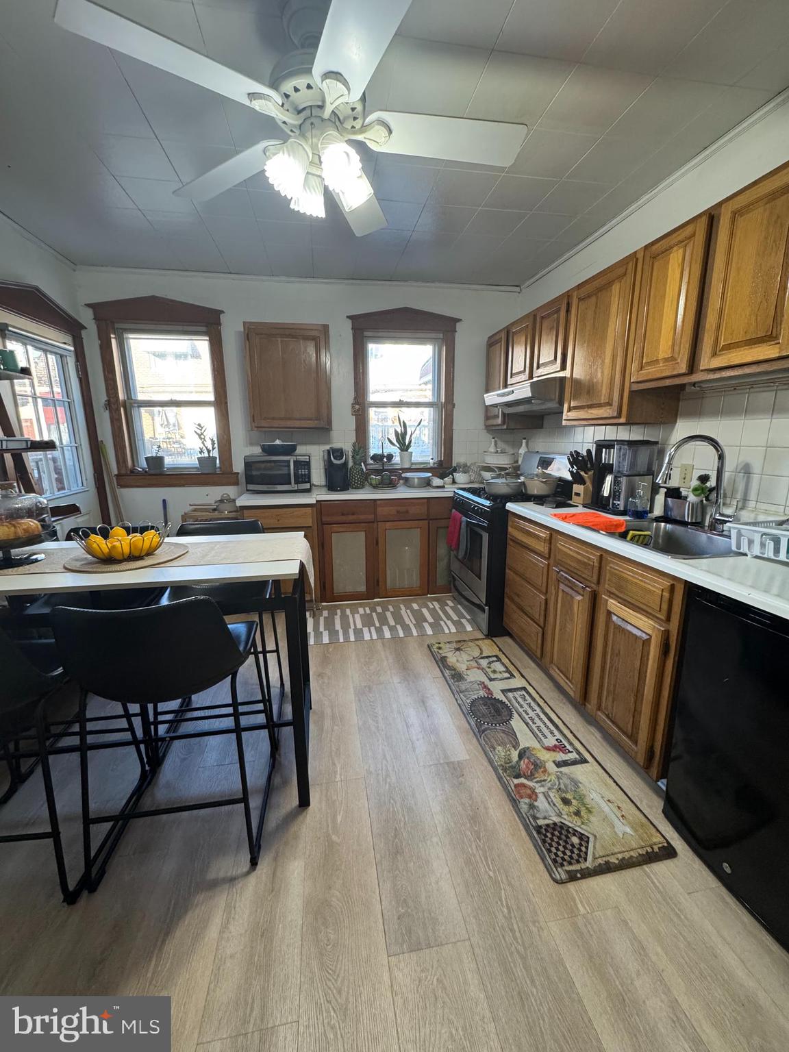 PHILADELPHIA (NORTHEAST) - Residential