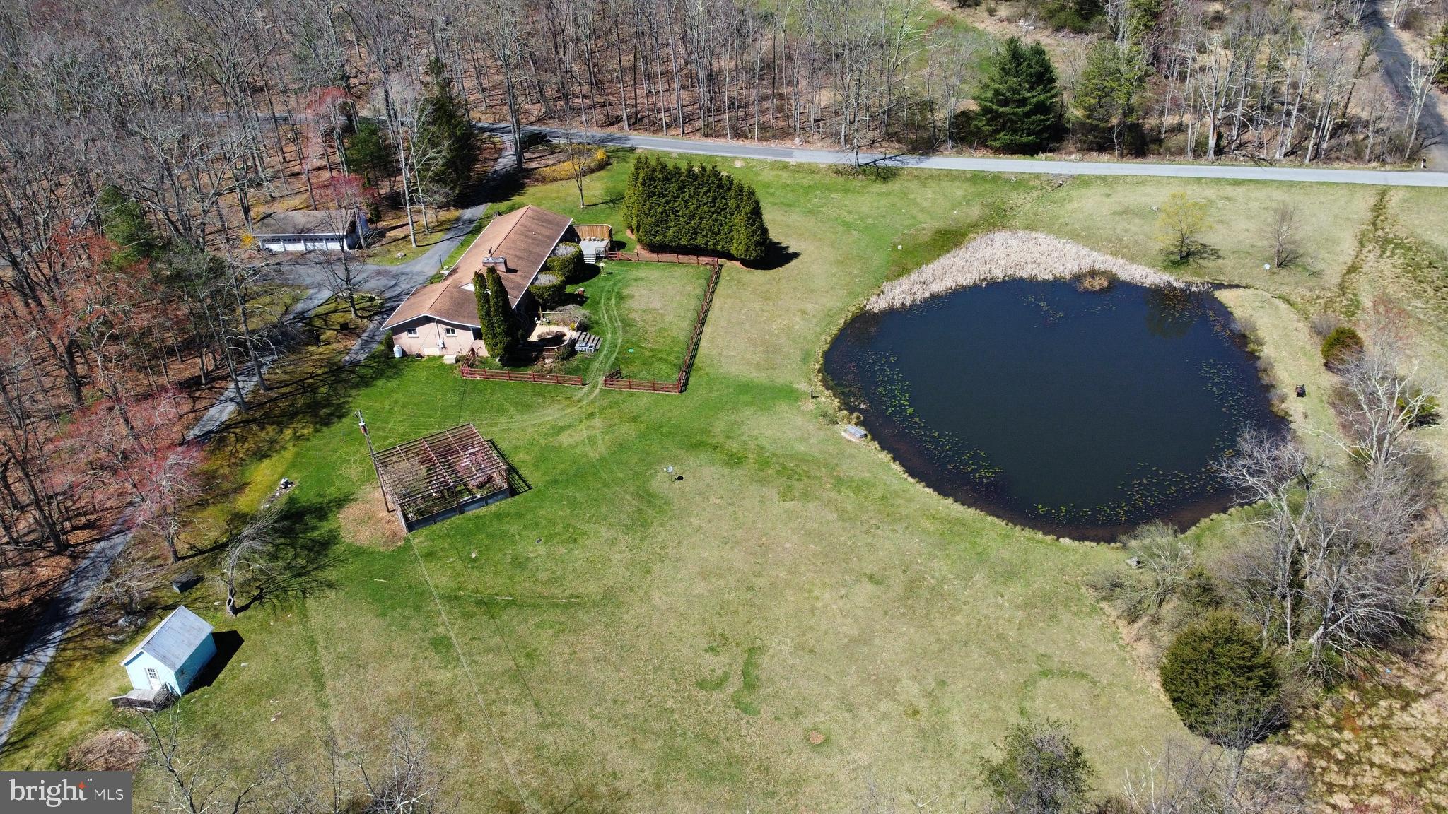 THOMAS - Residential