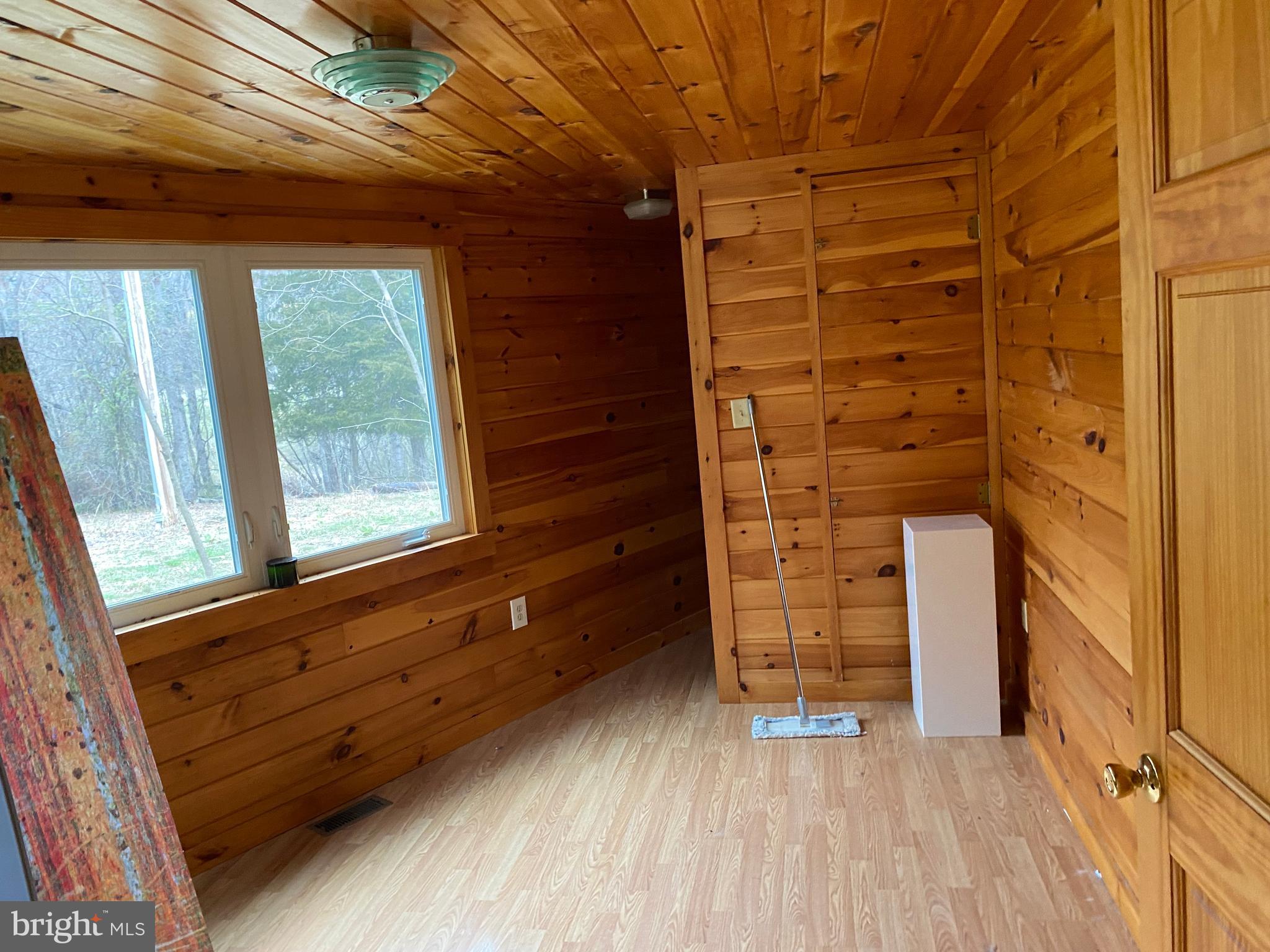 THOMAS - Residential