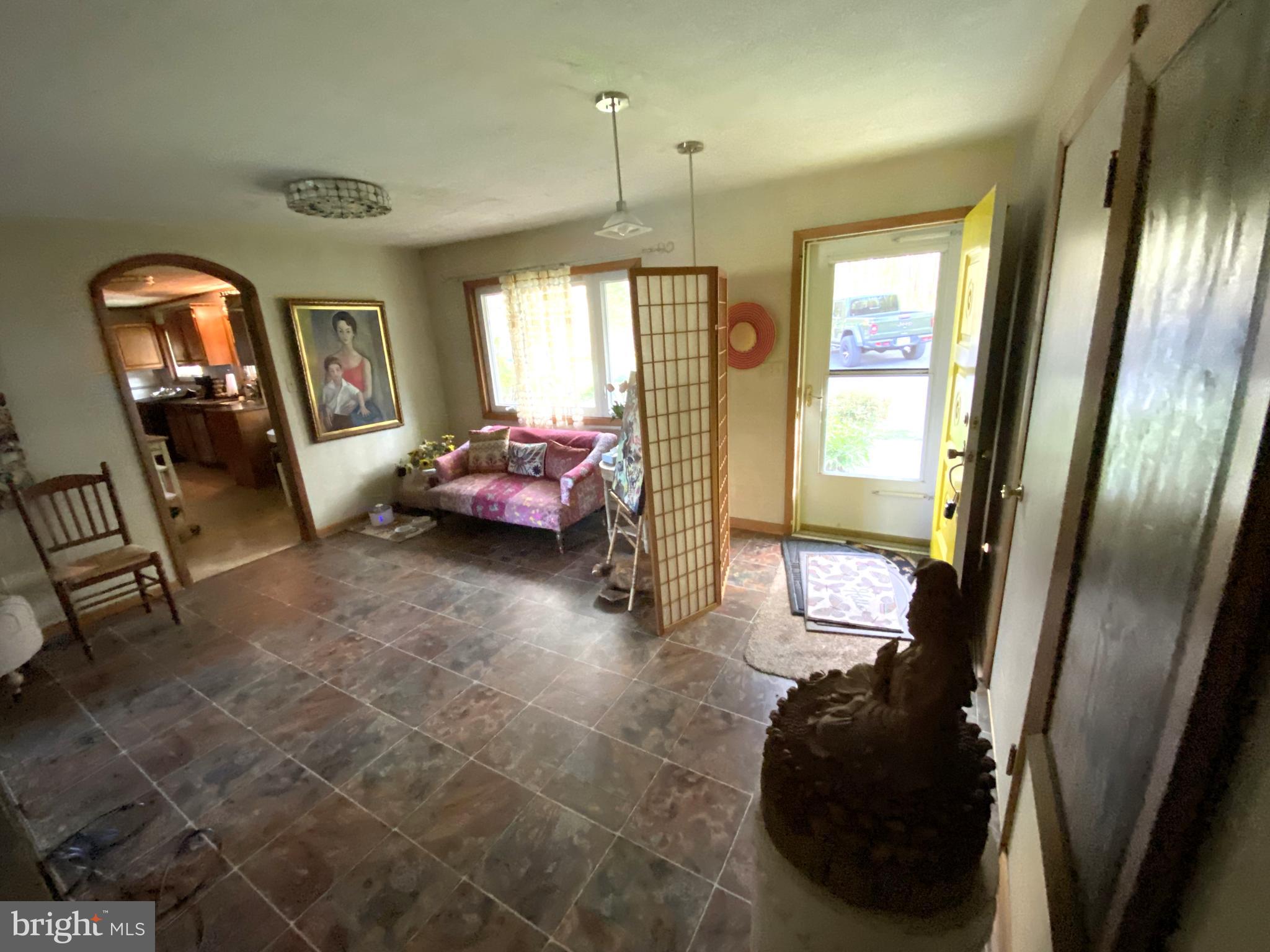 THOMAS - Residential