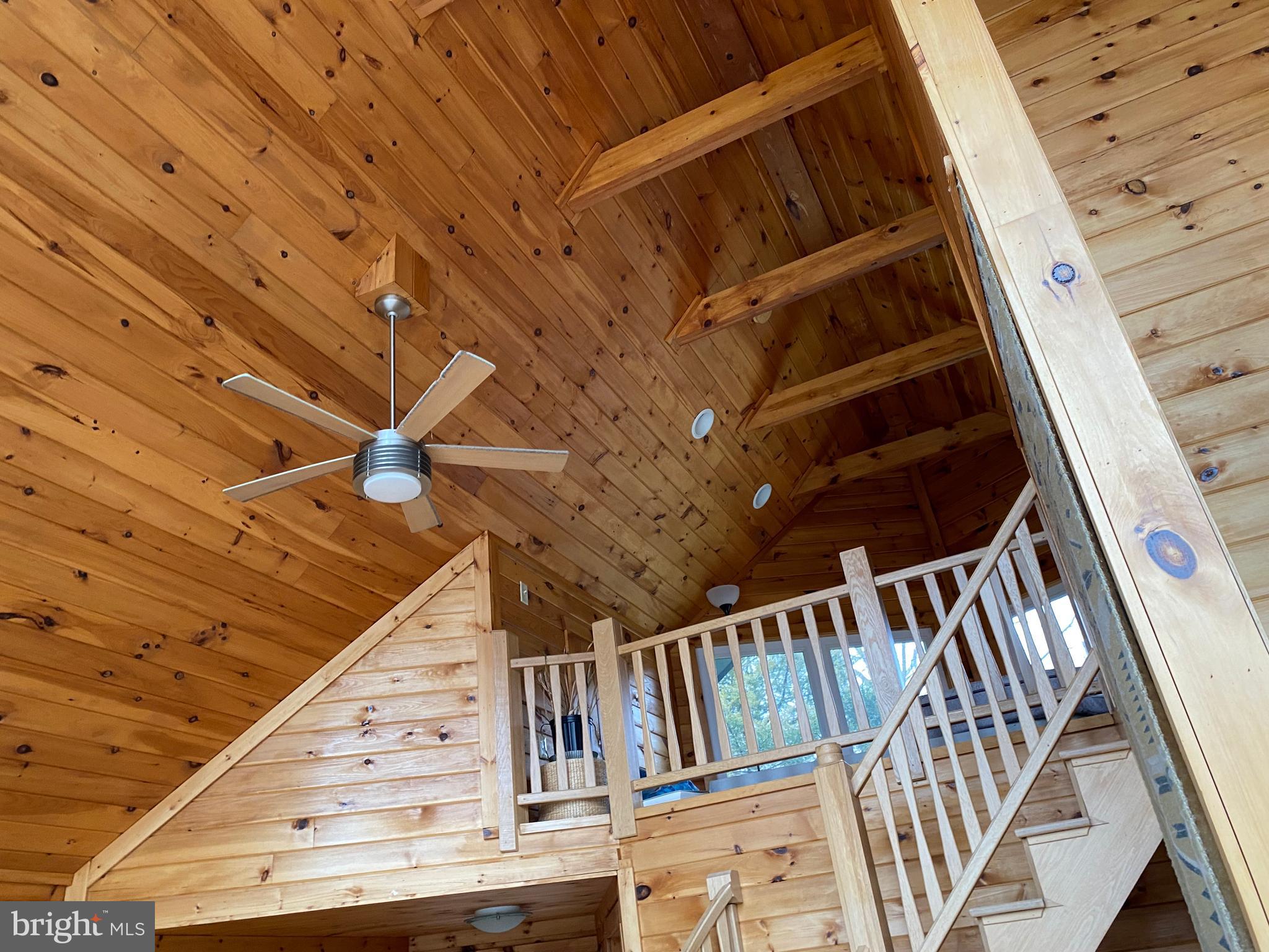 THOMAS - Residential