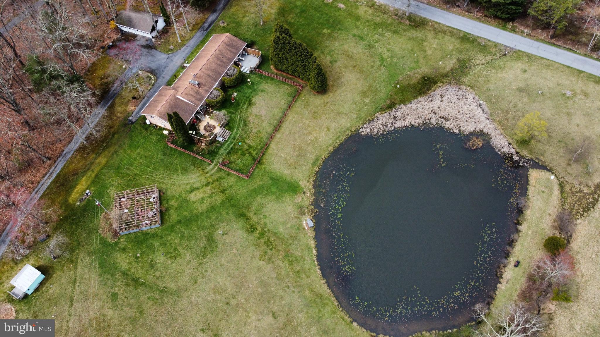 THOMAS - Residential