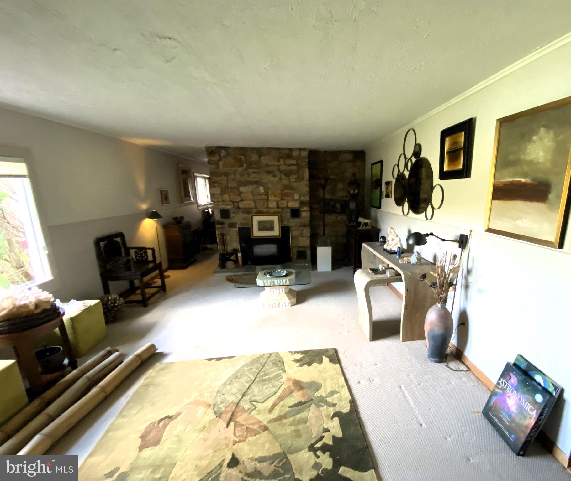 THOMAS - Residential