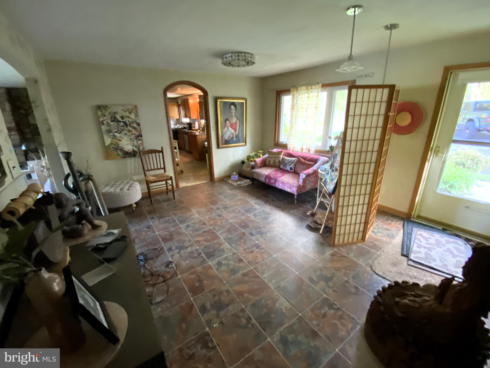 THOMAS - Residential