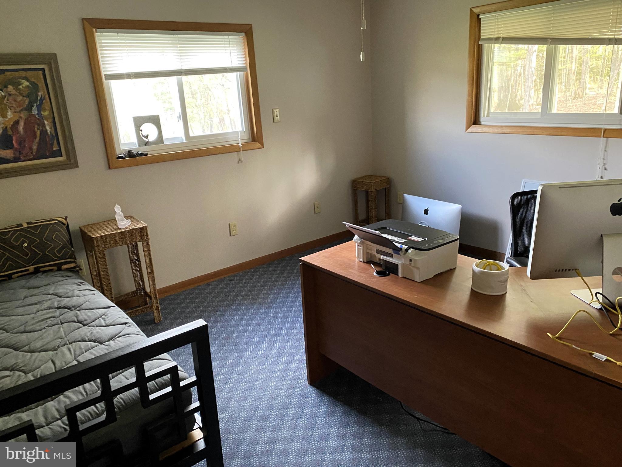 THOMAS - Residential