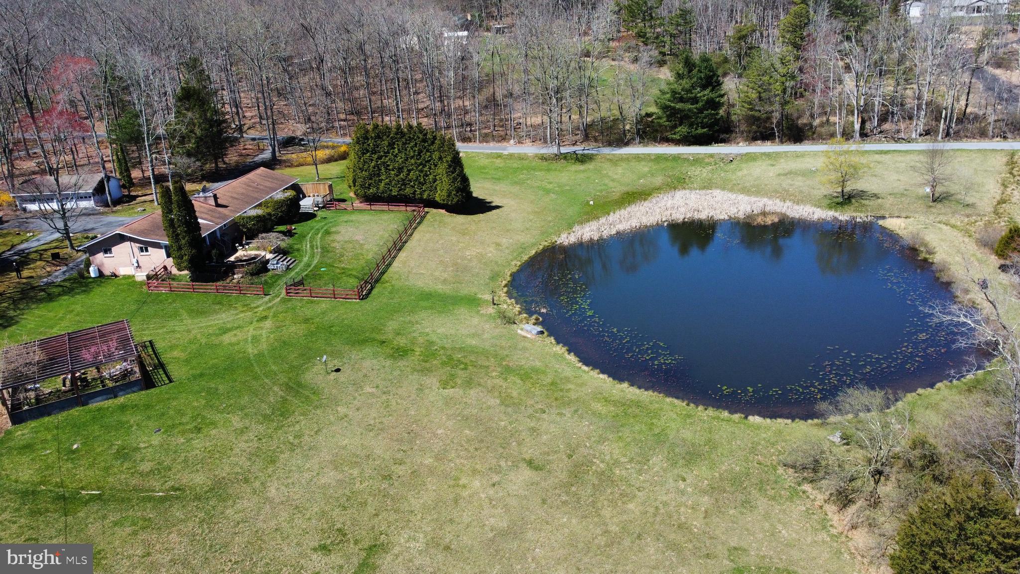 THOMAS - Residential