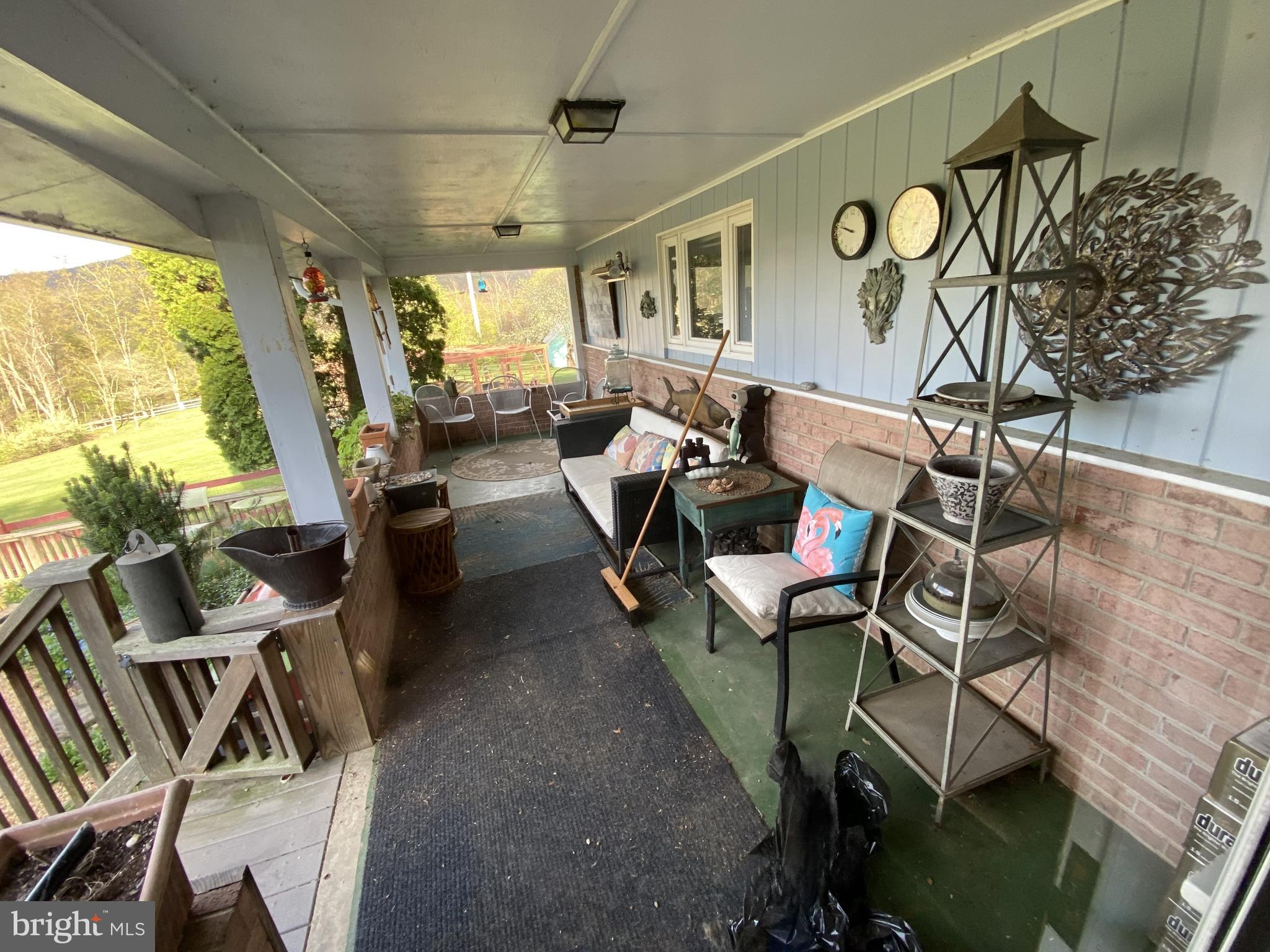 THOMAS - Residential