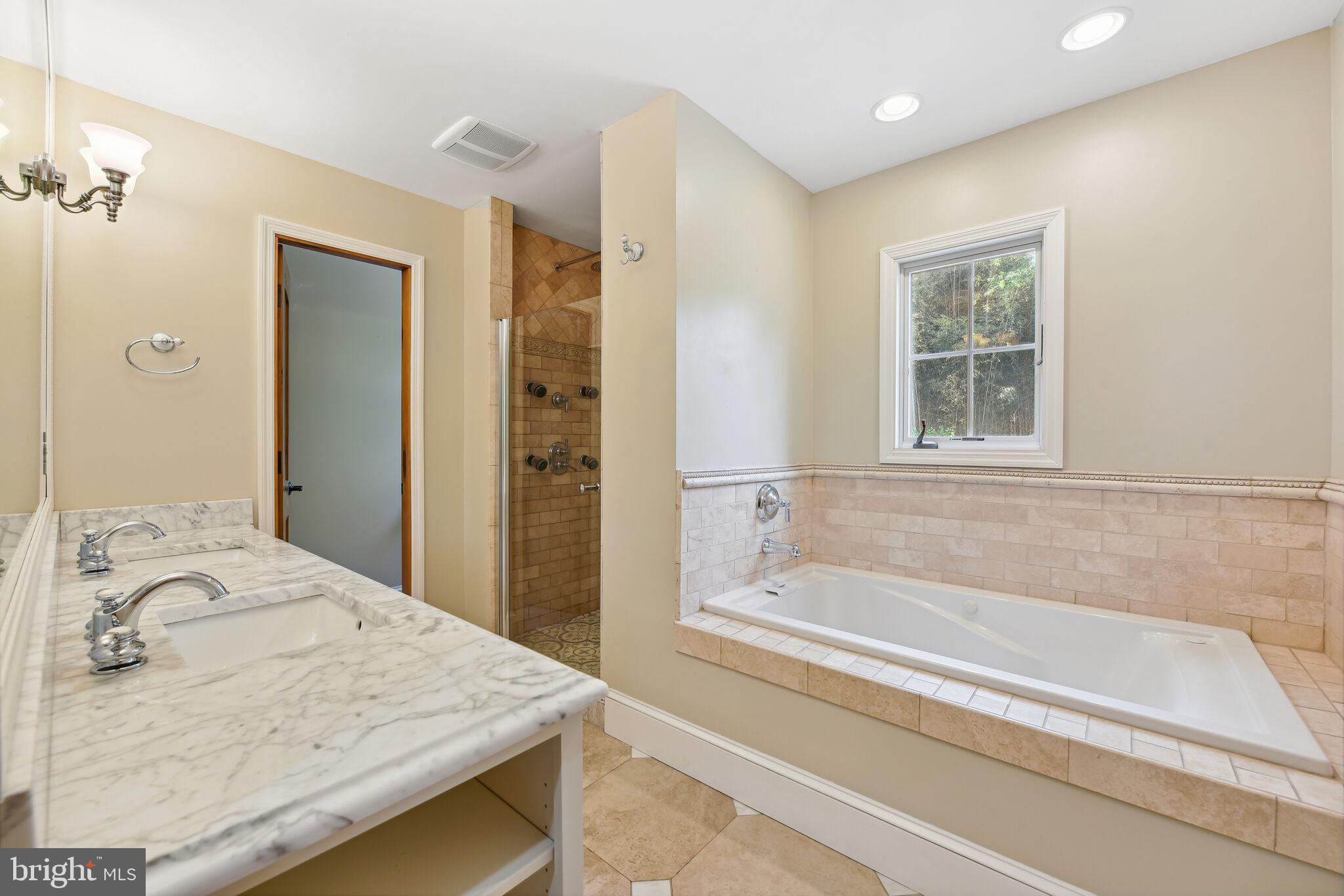 BEAU RIDGE - Residential