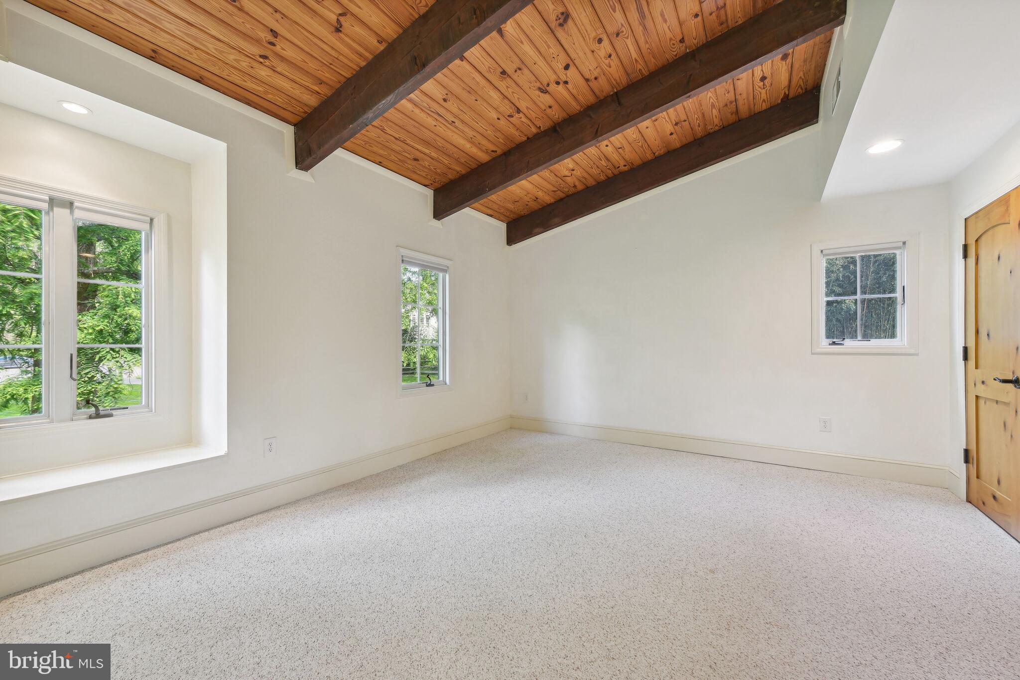 BEAU RIDGE - Residential