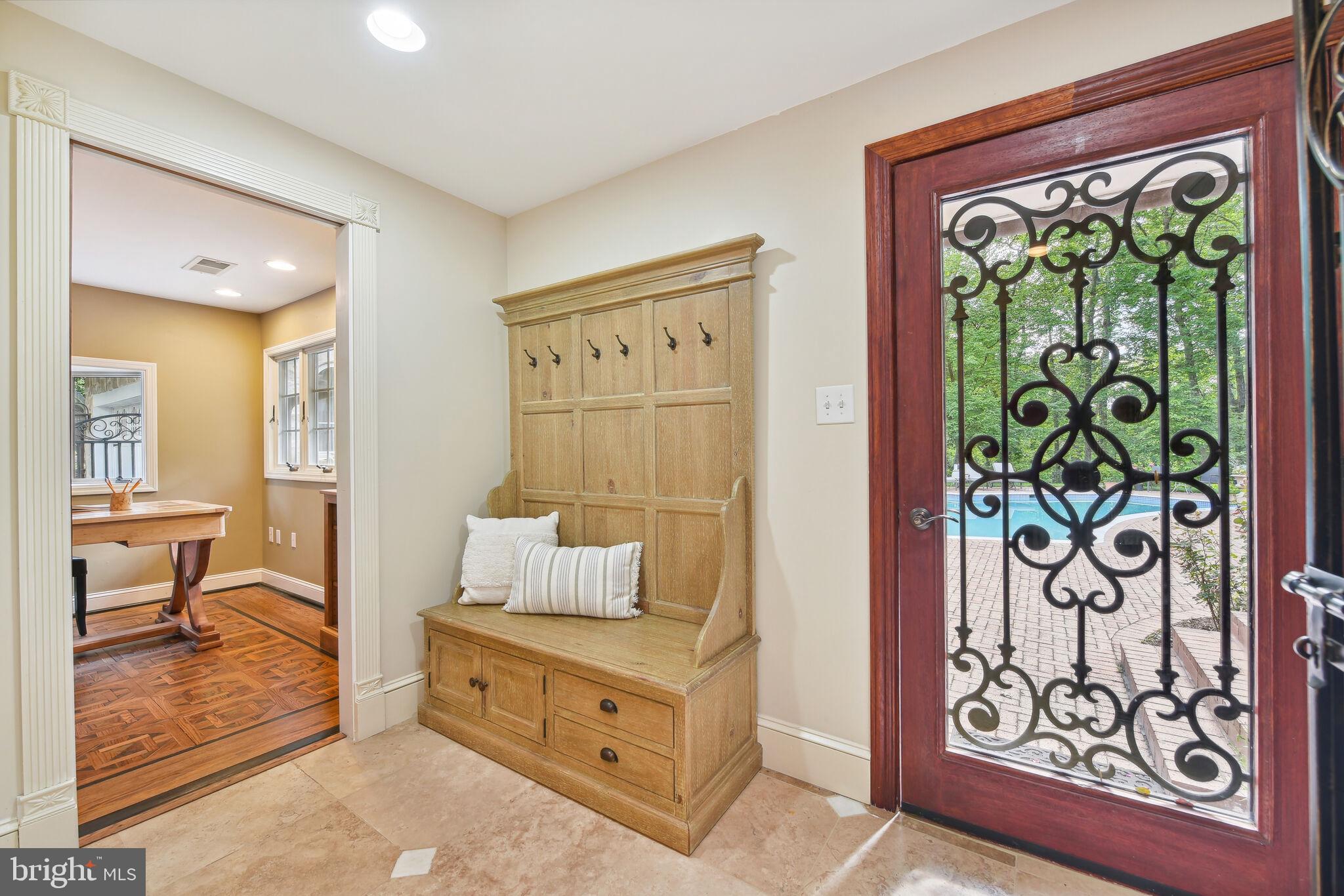 BEAU RIDGE - Residential