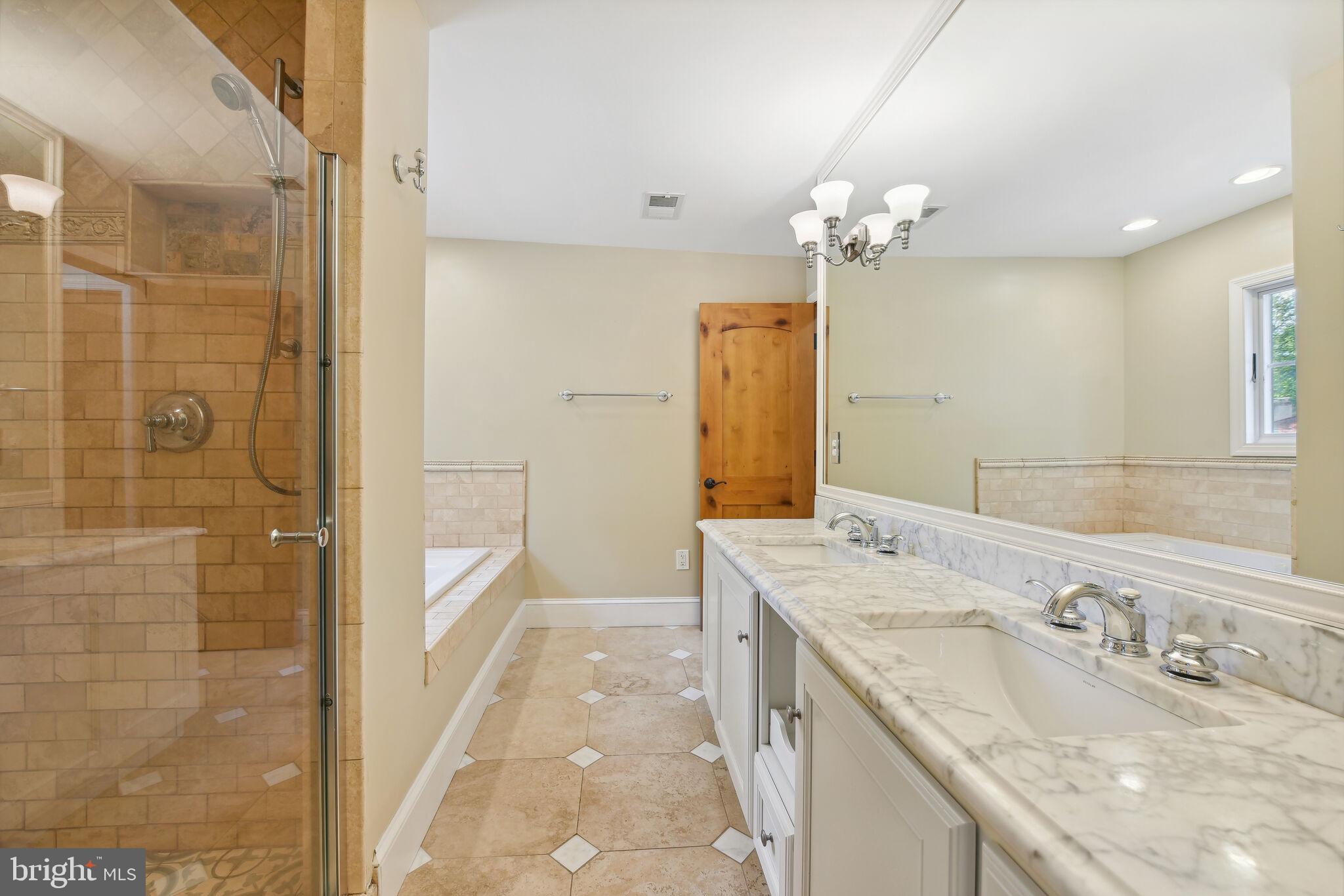 BEAU RIDGE - Residential