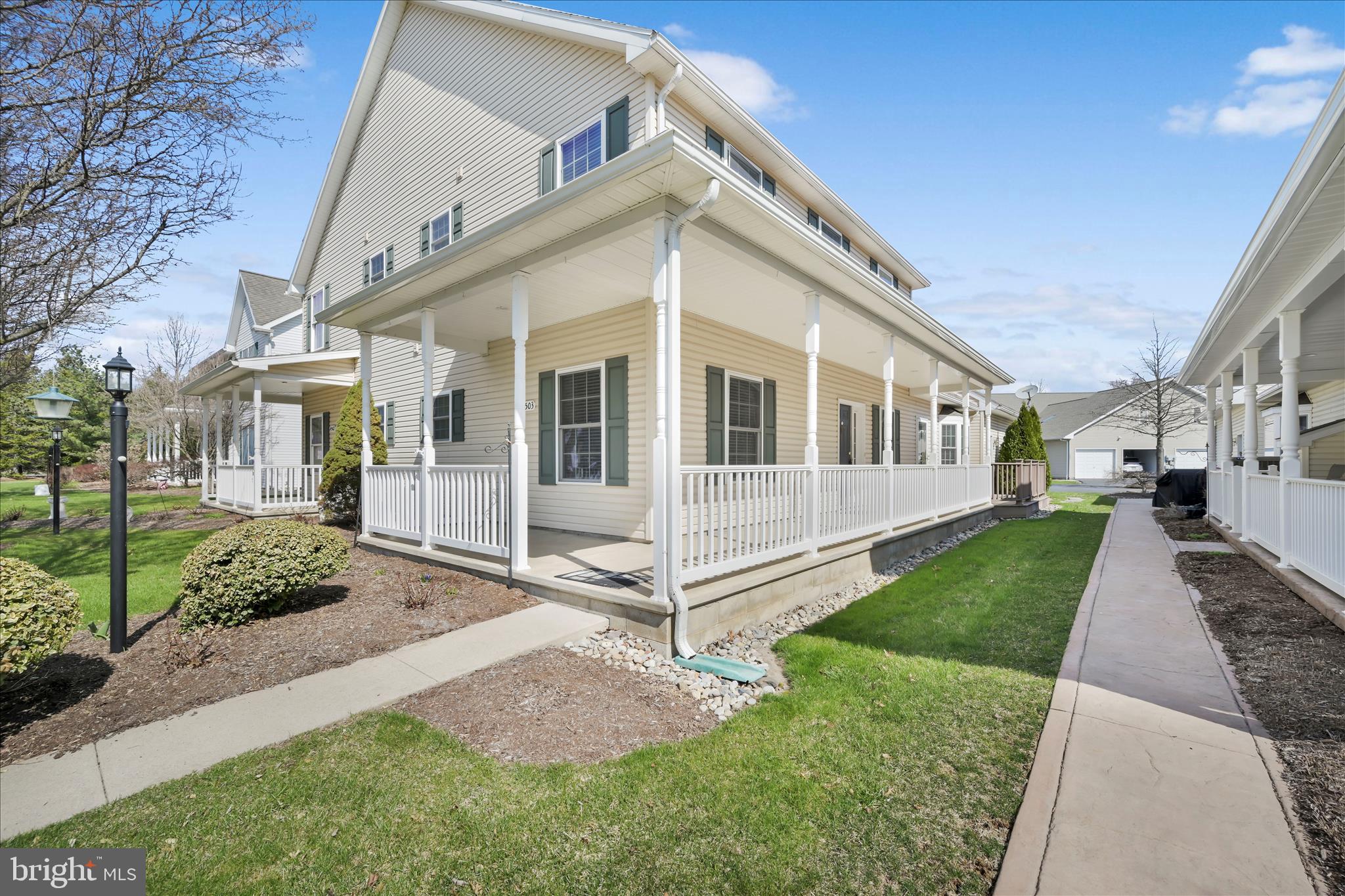 BROOKSIDE - Residential