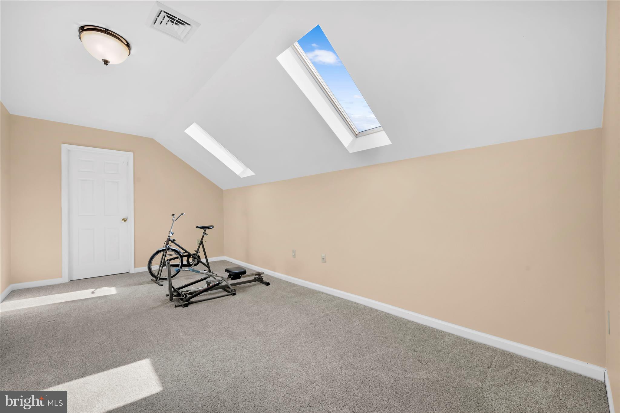 BROOKSIDE - Residential