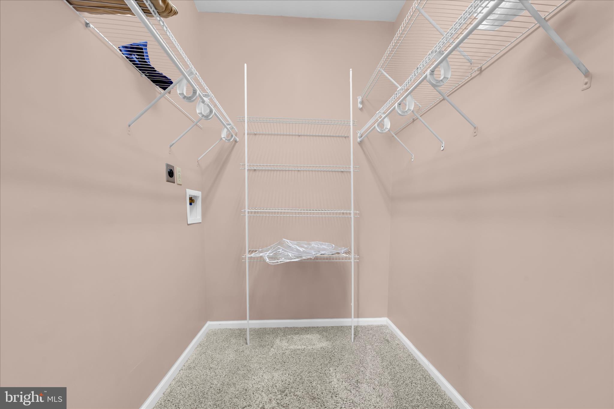 BROOKSIDE - Residential