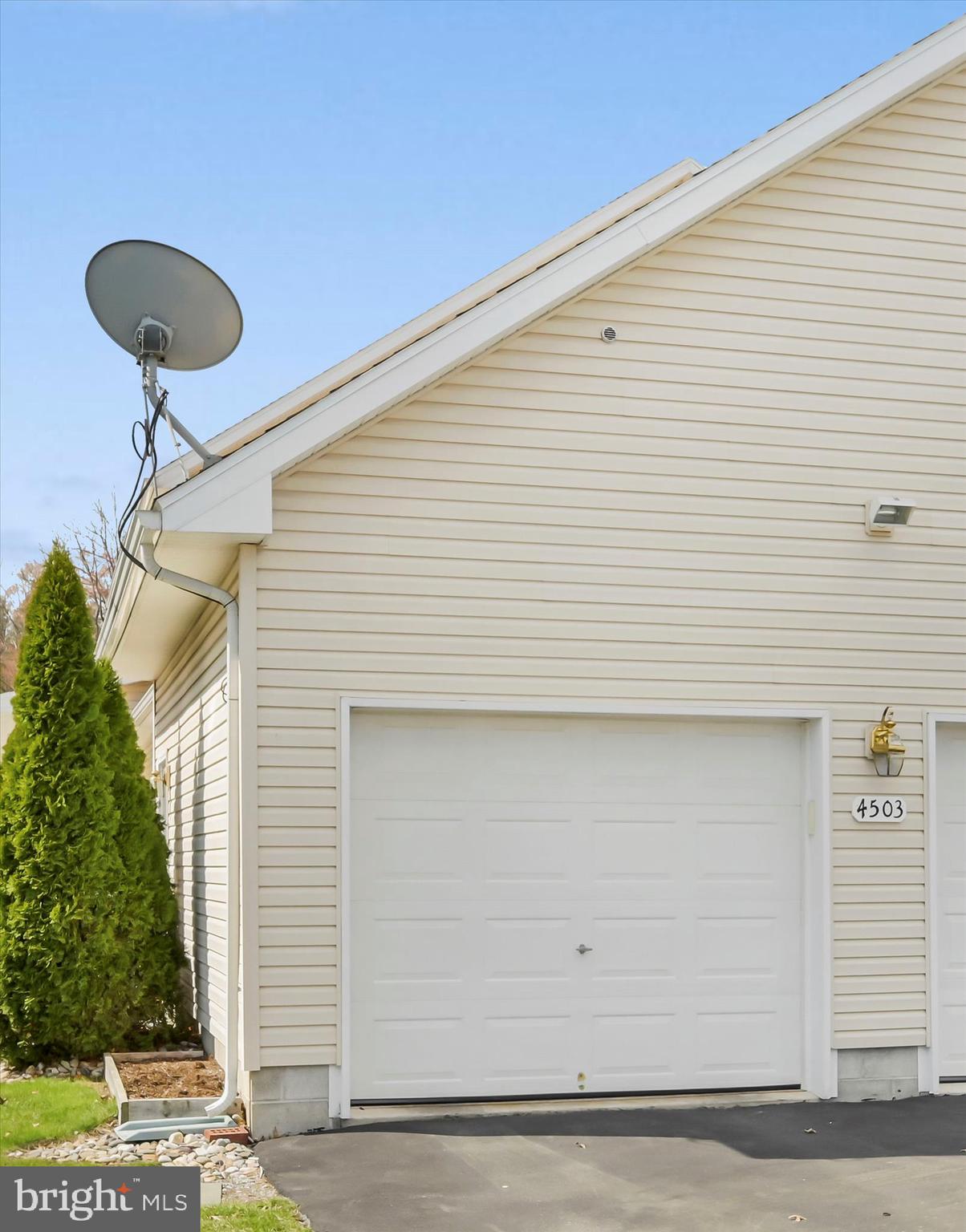 BROOKSIDE - Residential