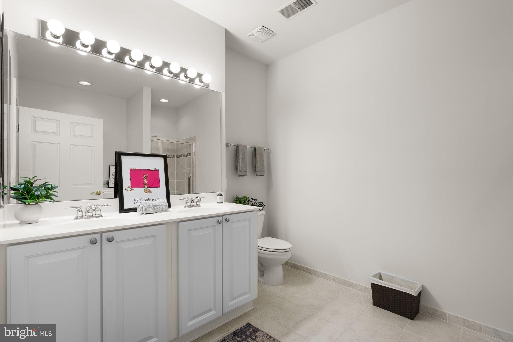 HEARTHSTONE AT VILLAGE CREST CONDOMINIUMS - Residential