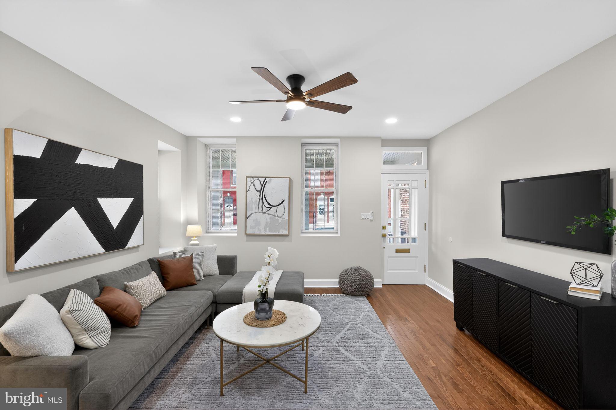 ROXBOROUGH - Residential