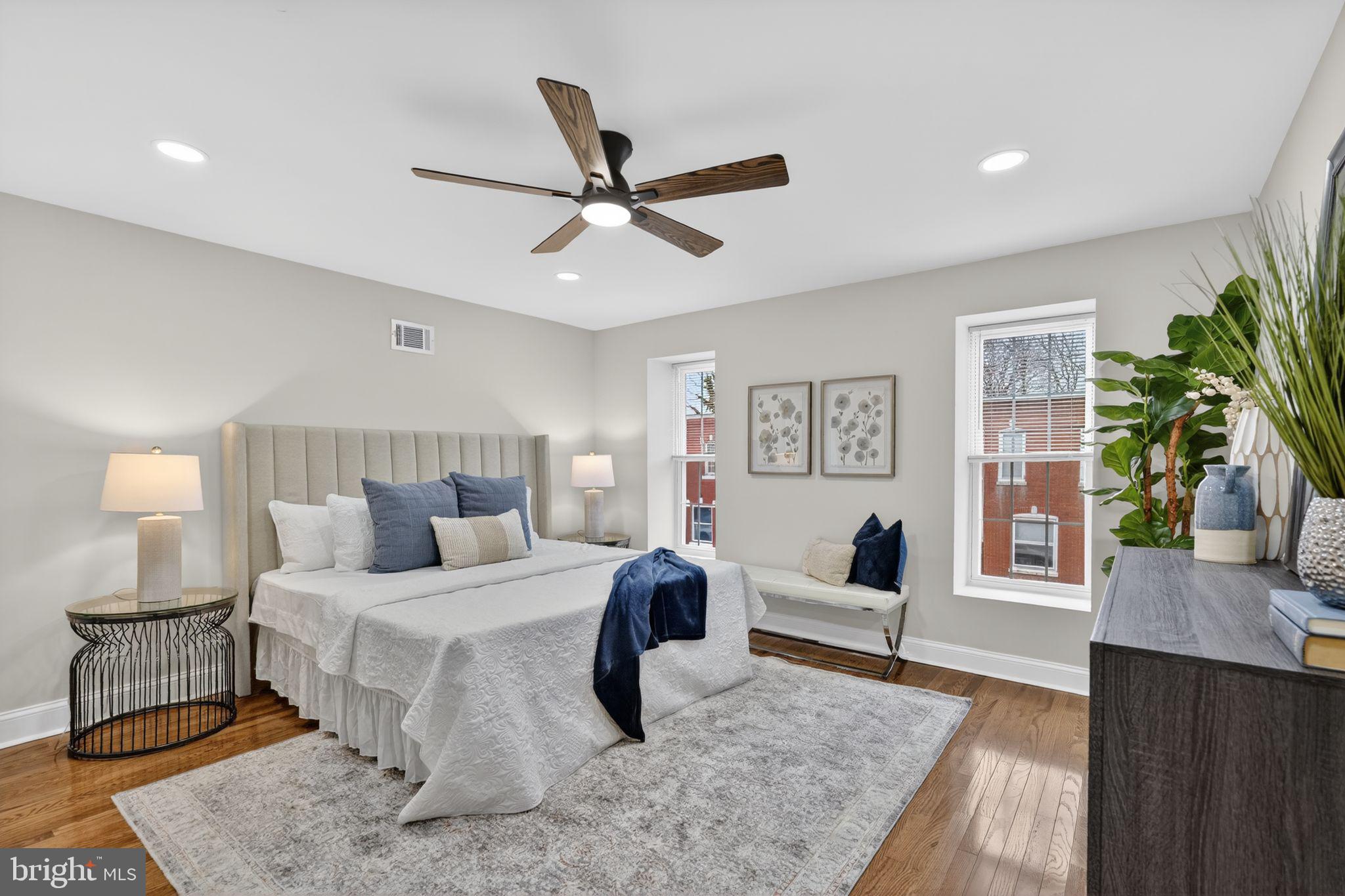 ROXBOROUGH - Residential