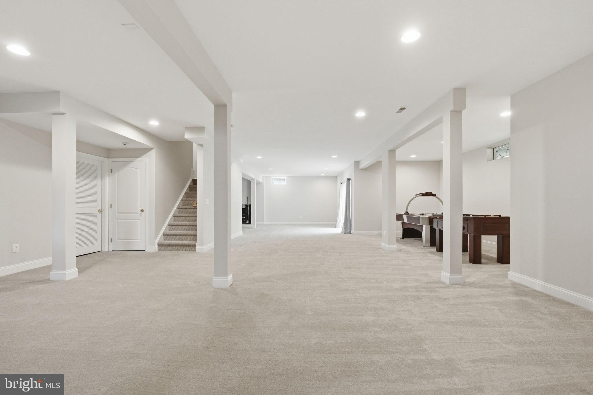 DOMINION VALLEY COUNTRY CLUB - Residential