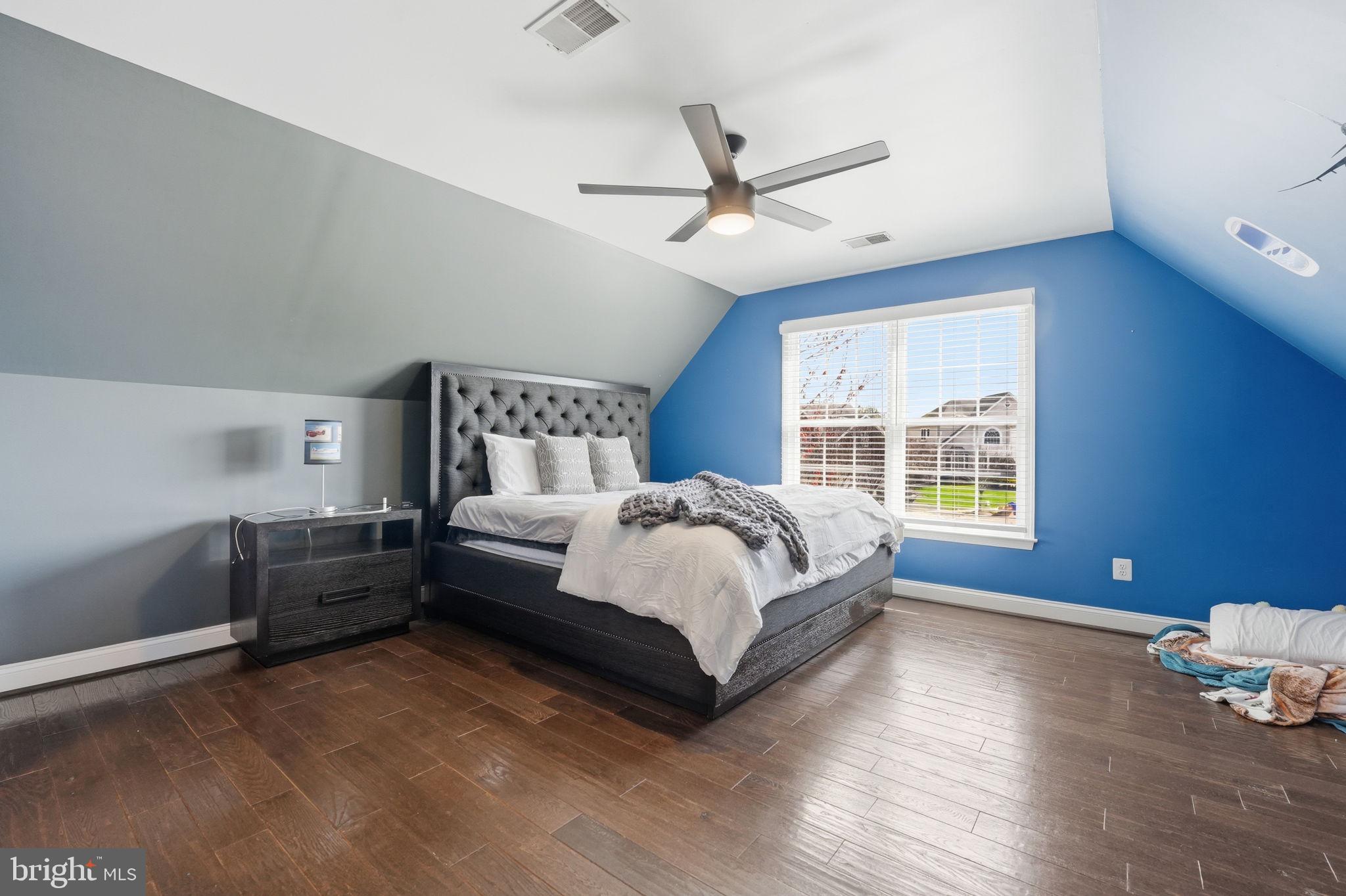 DOMINION VALLEY COUNTRY CLUB - Residential