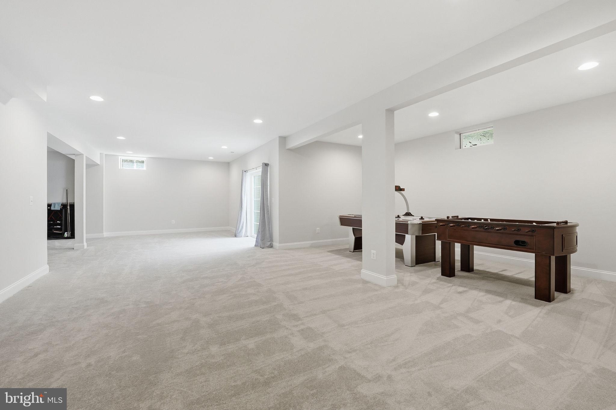 DOMINION VALLEY COUNTRY CLUB - Residential