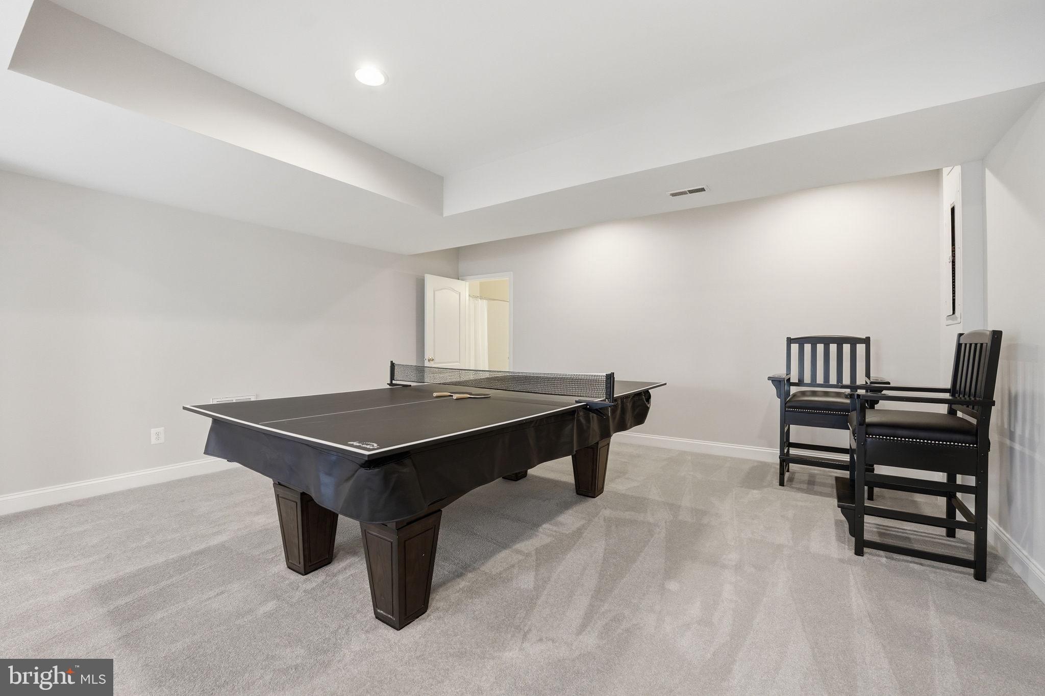 DOMINION VALLEY COUNTRY CLUB - Residential