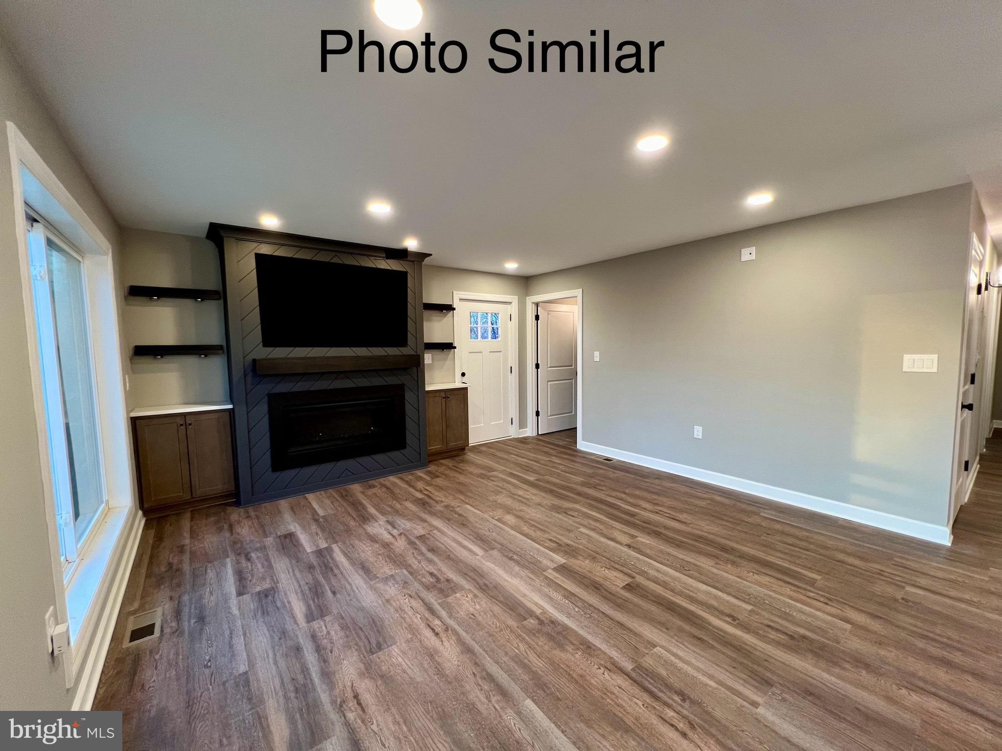 SKYLAND ESTATES - Residential