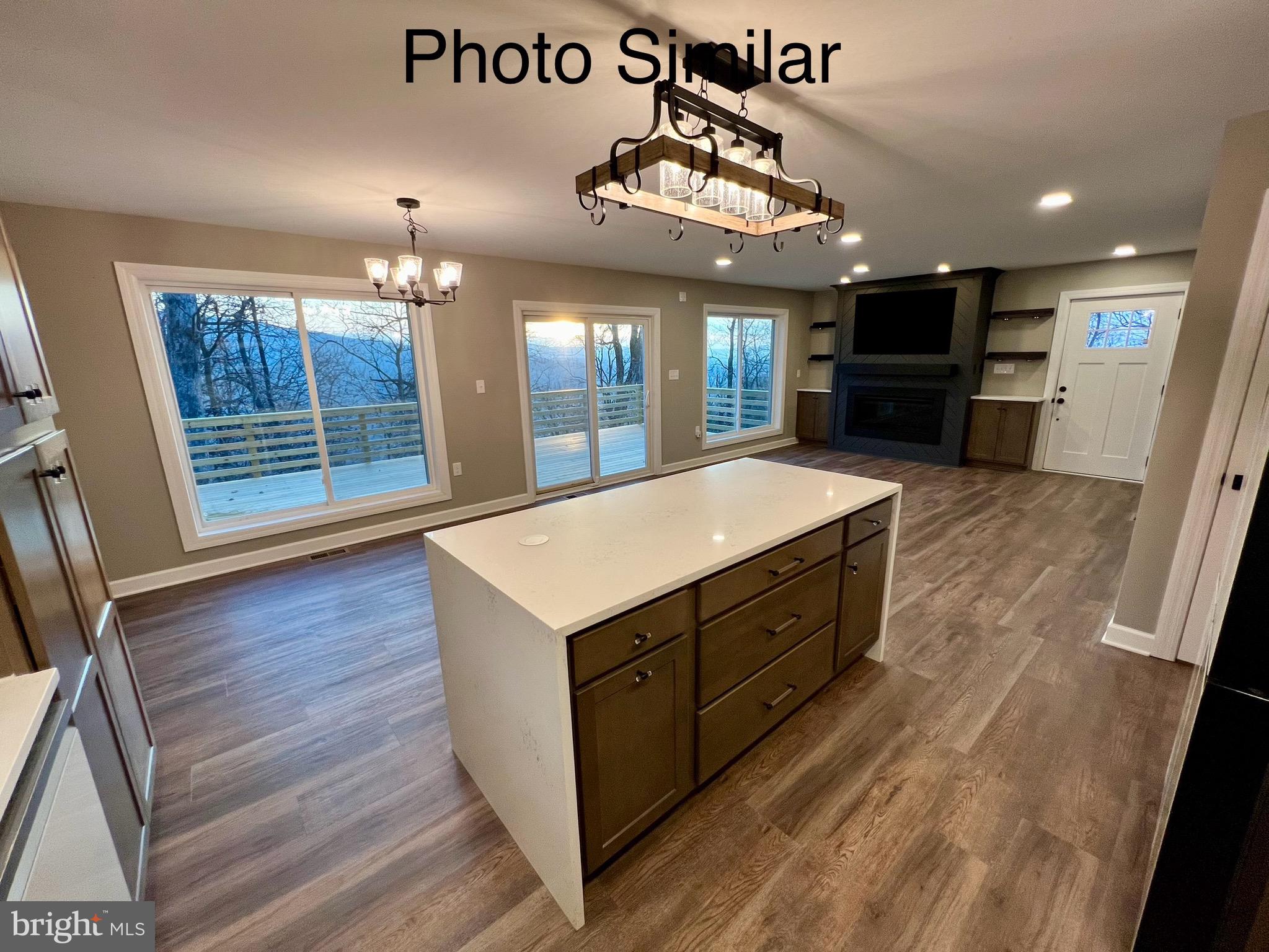 SKYLAND ESTATES - Residential