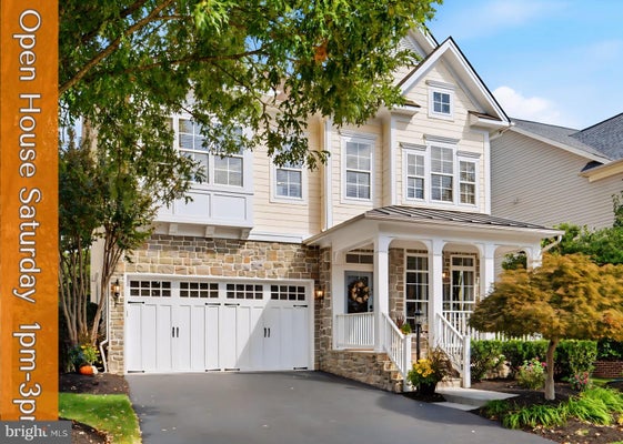 42746 EXPLORER DR, BRAMBLETON, VA 20148 - Image 33dd90253cf97f280685a59d4e05d9a1/3634362502