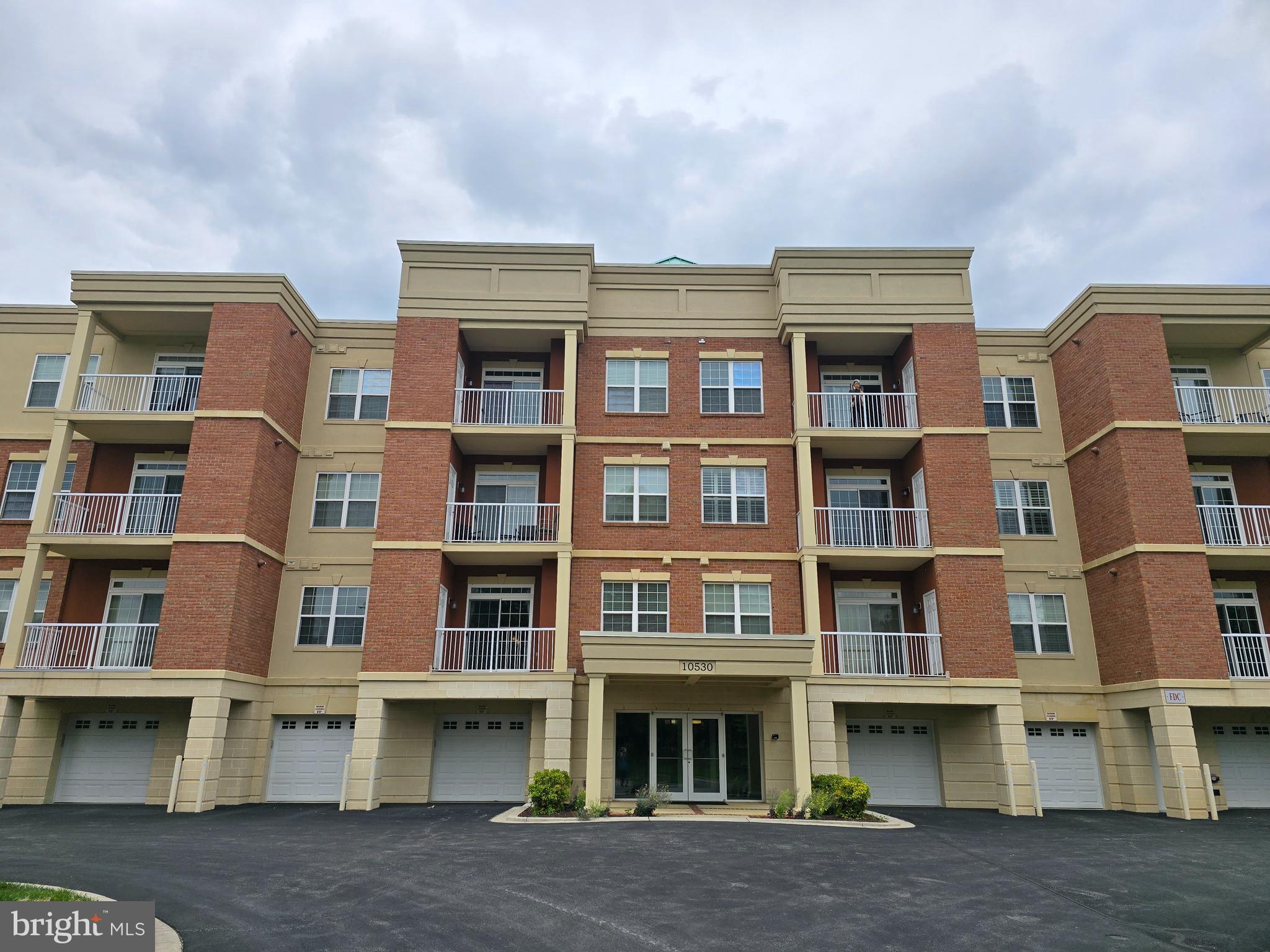 TURF VALLEY - Residential