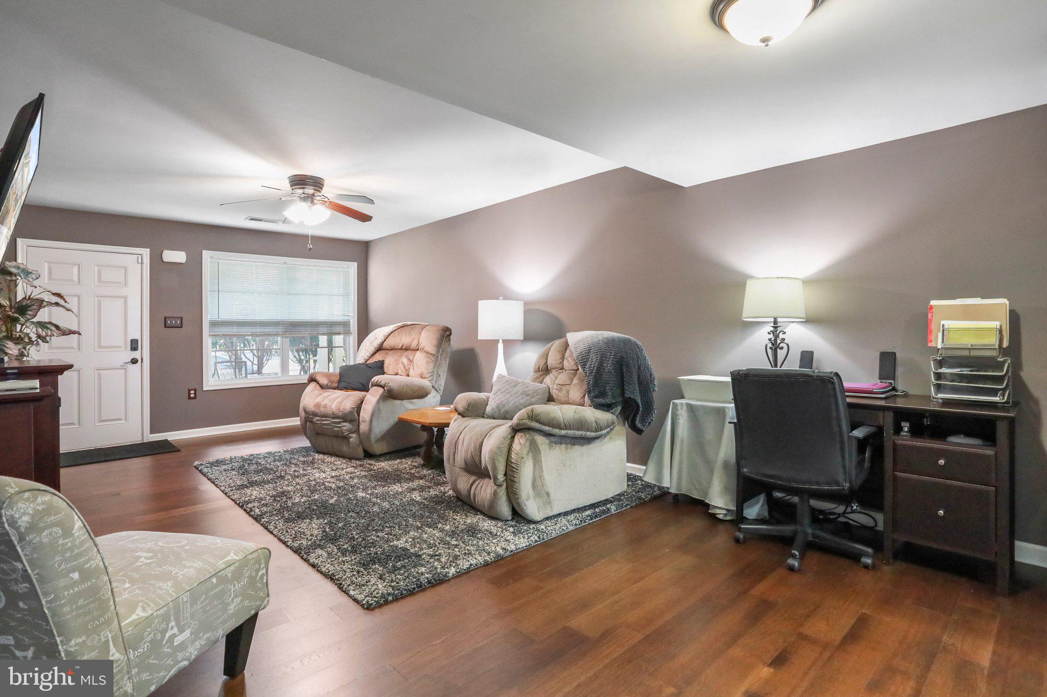 BRIAR RUN - Residential