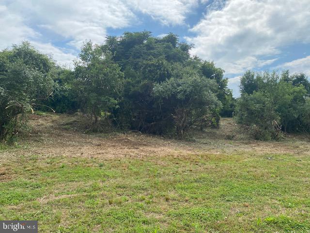 NONE AVAILABLE - Land