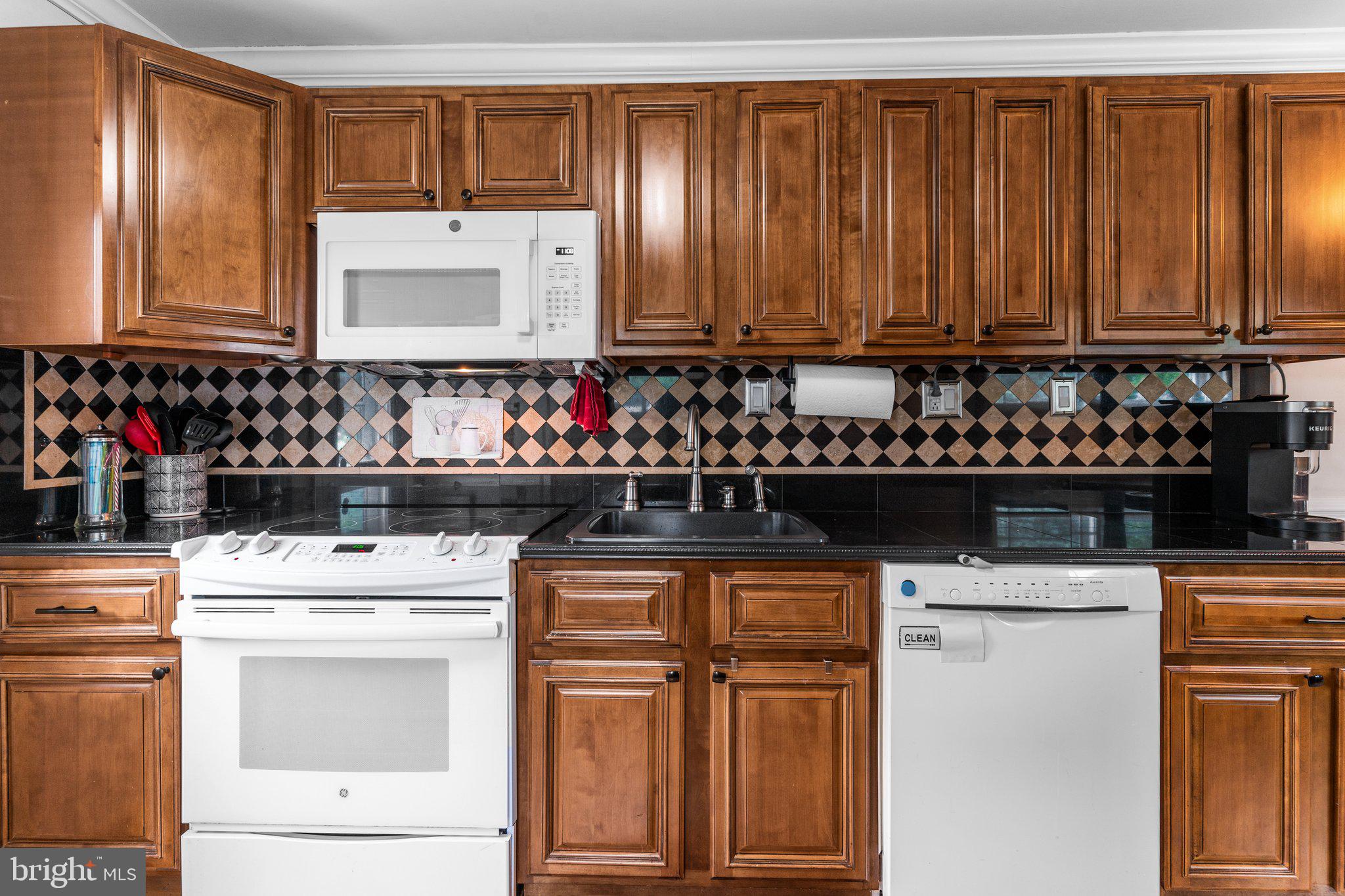 WARMINSTER VIL - Residential