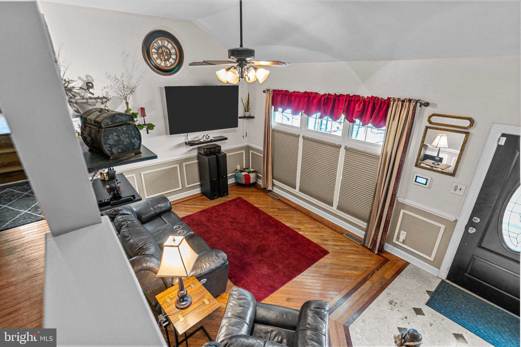 WARMINSTER VIL - Residential