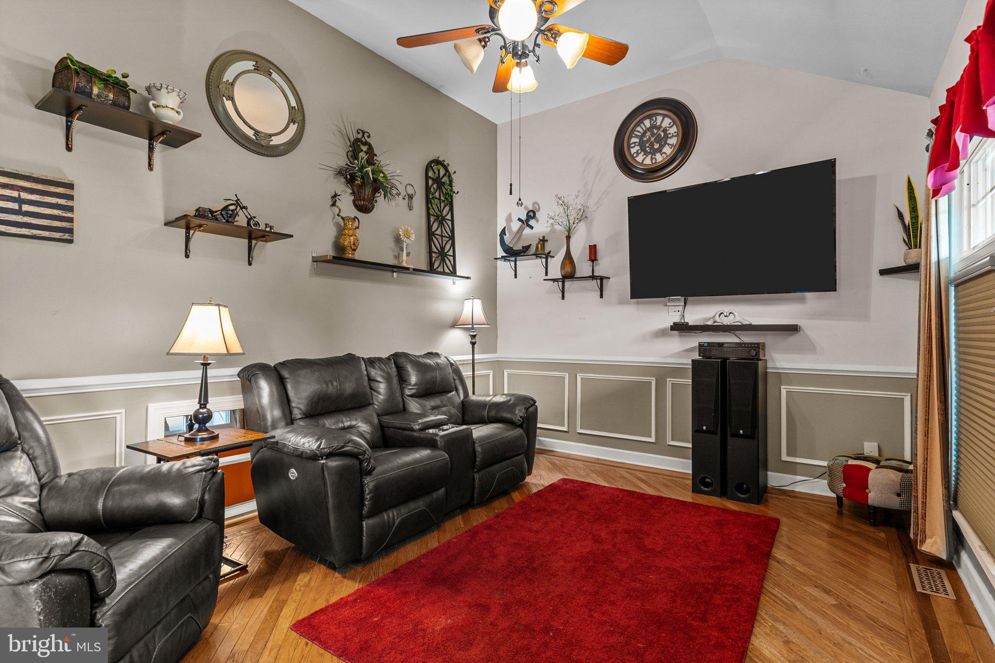 WARMINSTER VIL - Residential