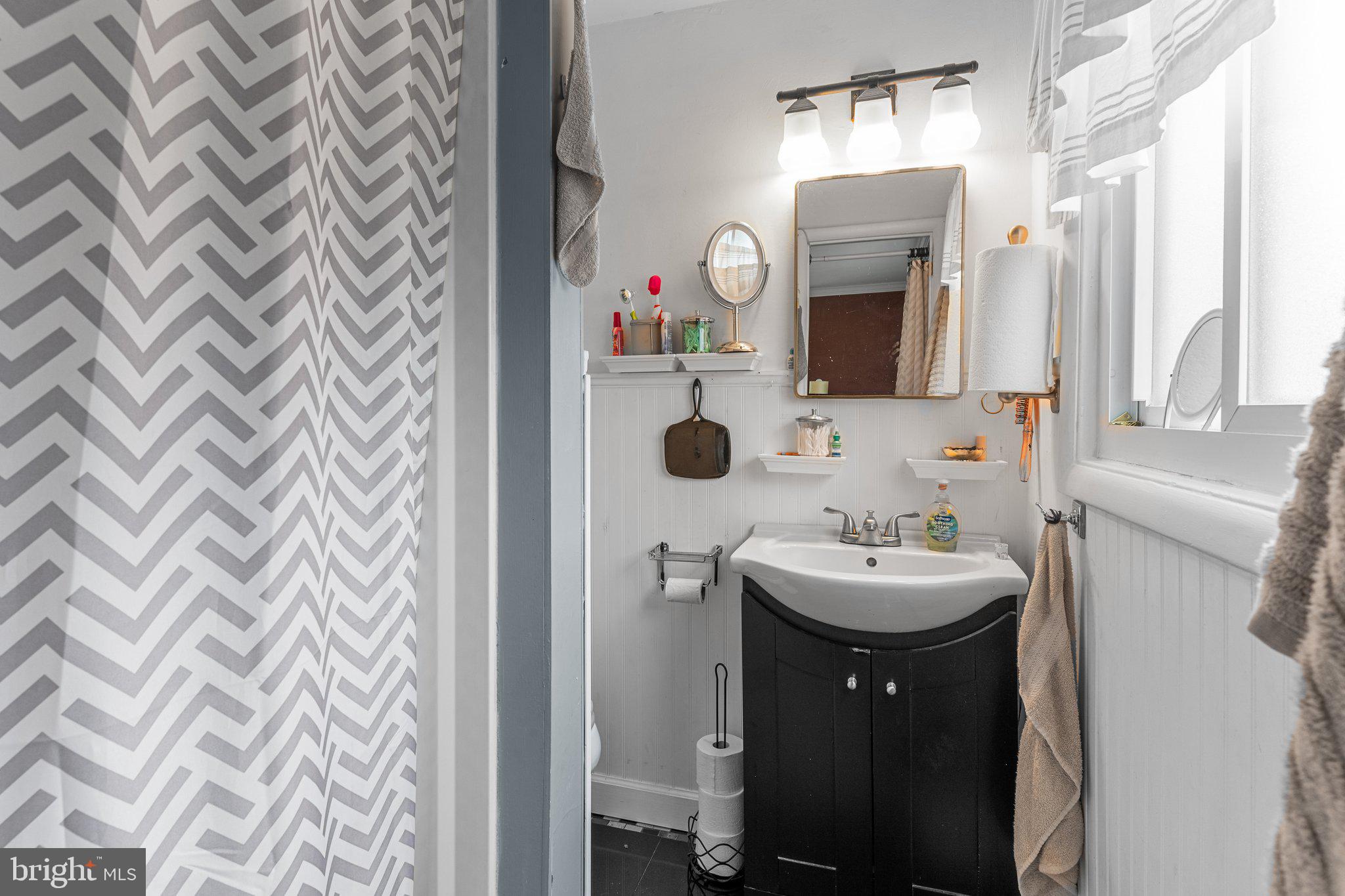 WARMINSTER VIL - Residential